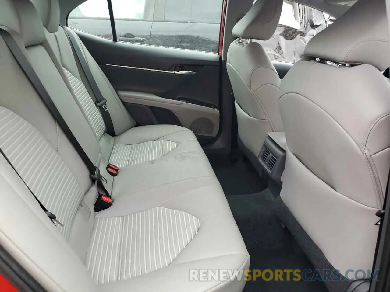 10 Фотография поврежденного автомобиля 4T1J11AK7LU335160 TOYOTA CAMRY 2020