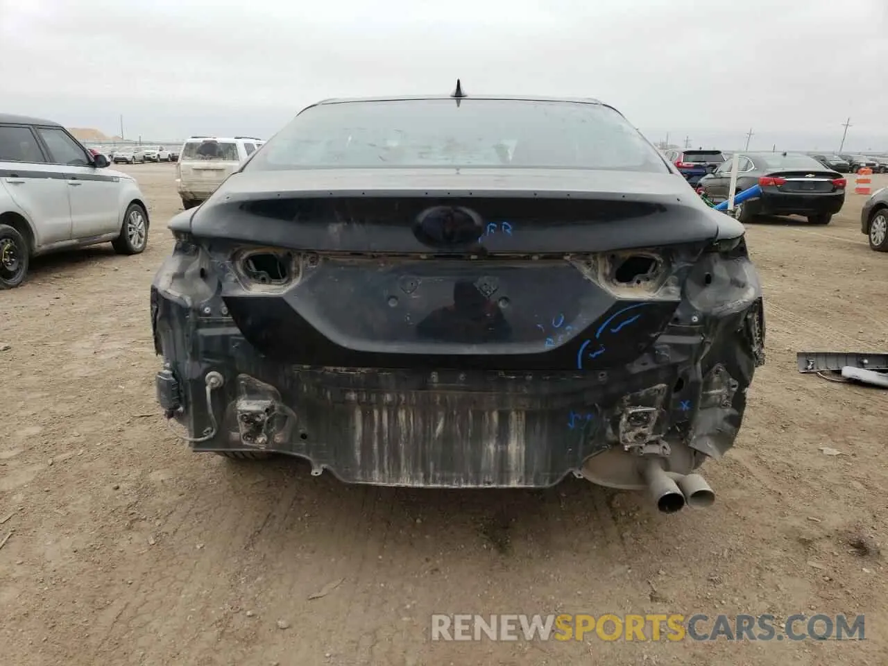 6 Photograph of a damaged car 4T1J11BK2LU004212 TOYOTA CAMRY 2020