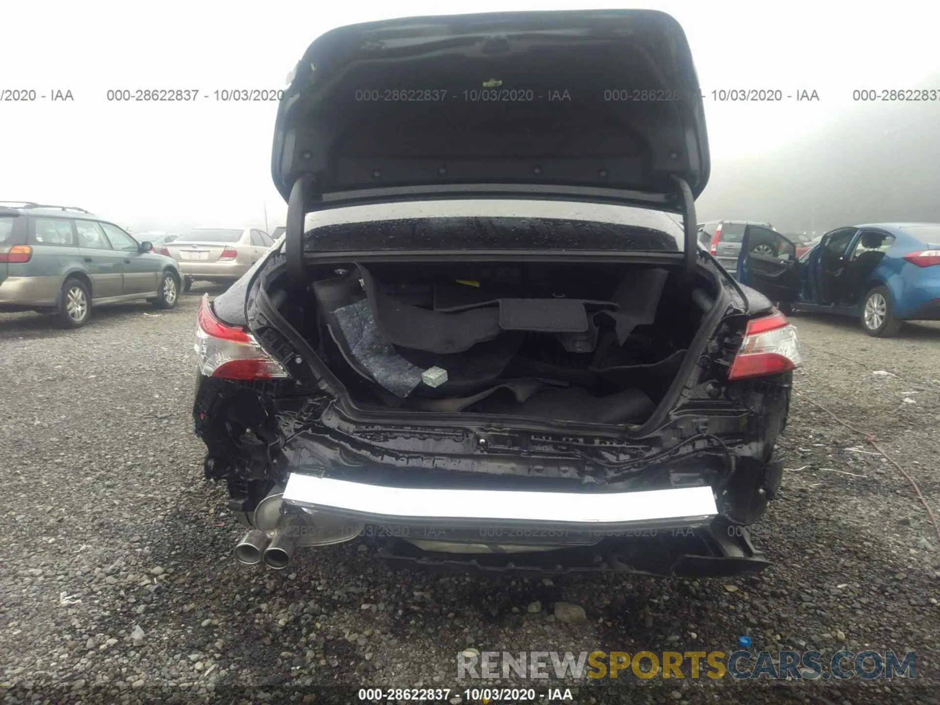 6 Photograph of a damaged car 4T1J31AK1LU525904 TOYOTA CAMRY 2020