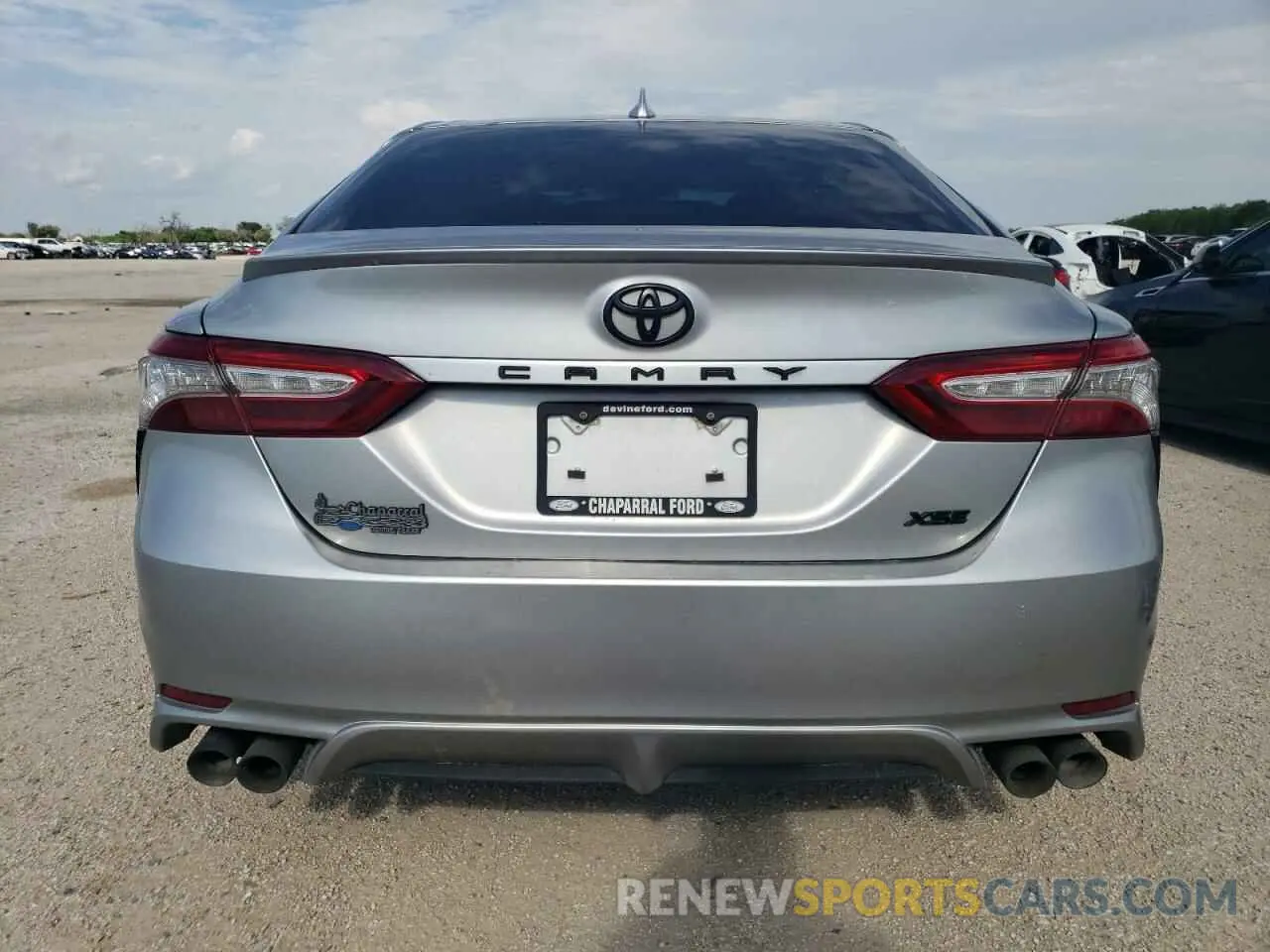 6 Photograph of a damaged car 4T1K61AK0LU502304 TOYOTA CAMRY 2020
