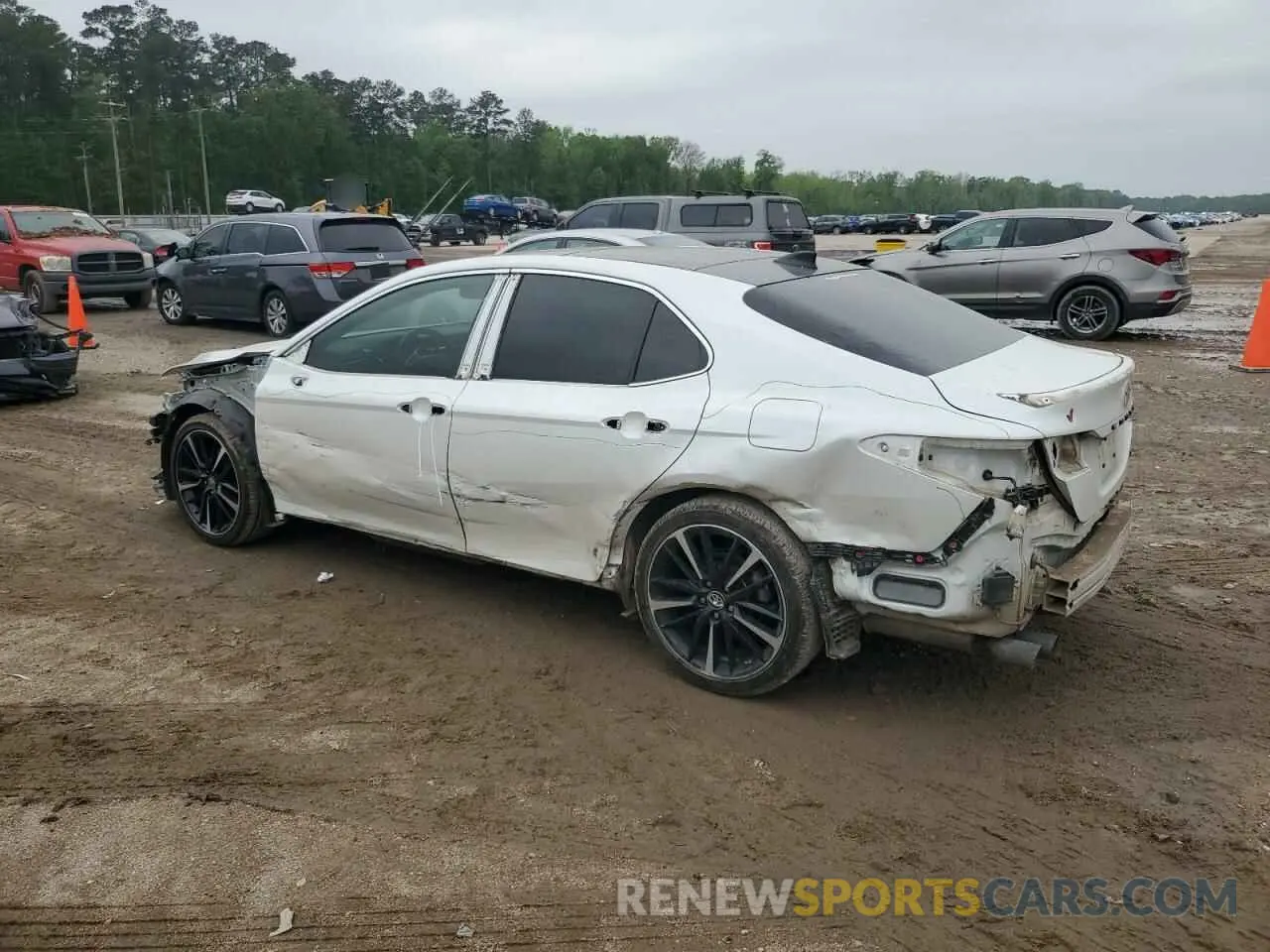 2 Photograph of a damaged car 4T1K61AK1LU378074 TOYOTA CAMRY 2020
