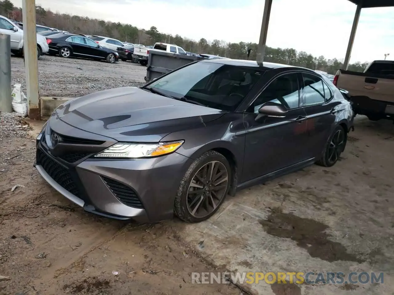1 Photograph of a damaged car 4T1K61AK1LU858907 TOYOTA CAMRY 2020