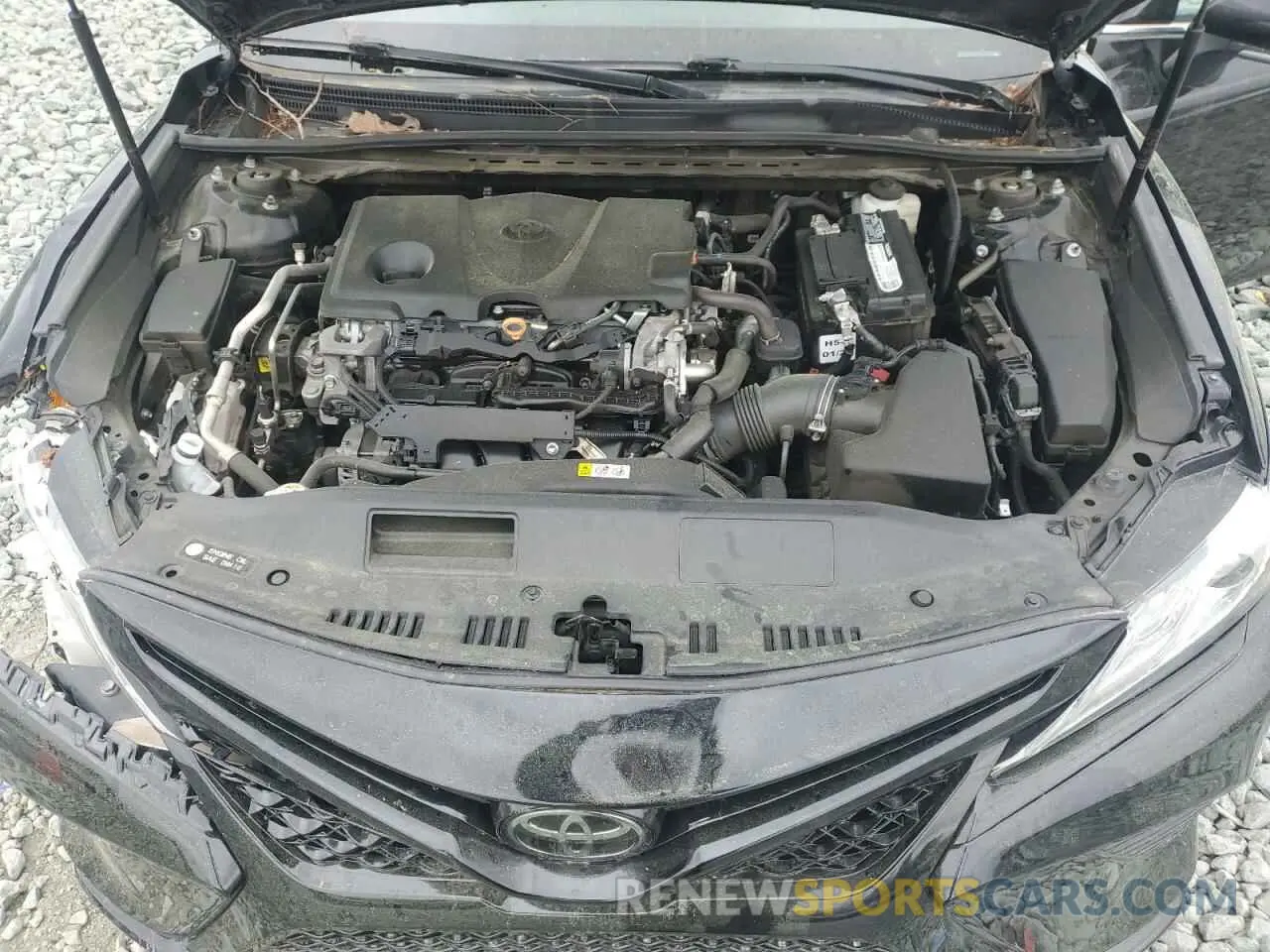 12 Photograph of a damaged car 4T1K61AK2LU506161 TOYOTA CAMRY 2020