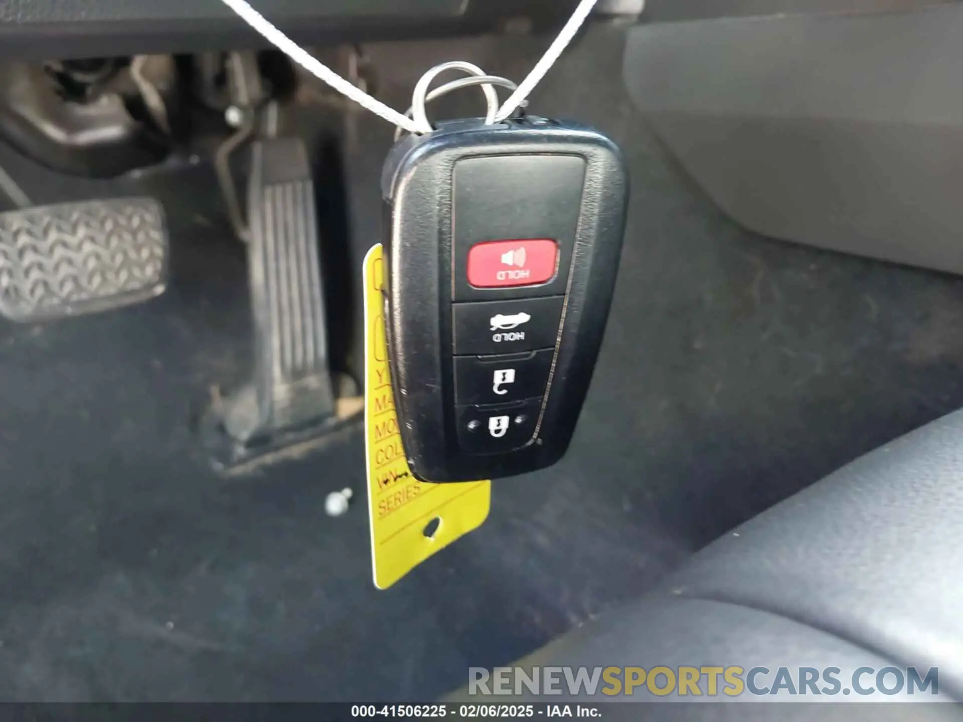 11 Фотография поврежденного автомобиля 4T1K61AK2LU915924 TOYOTA CAMRY 2020