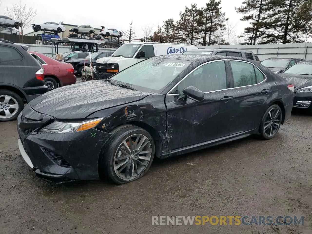 1 Photograph of a damaged car 4T1K61AK2LU940581 TOYOTA CAMRY 2020