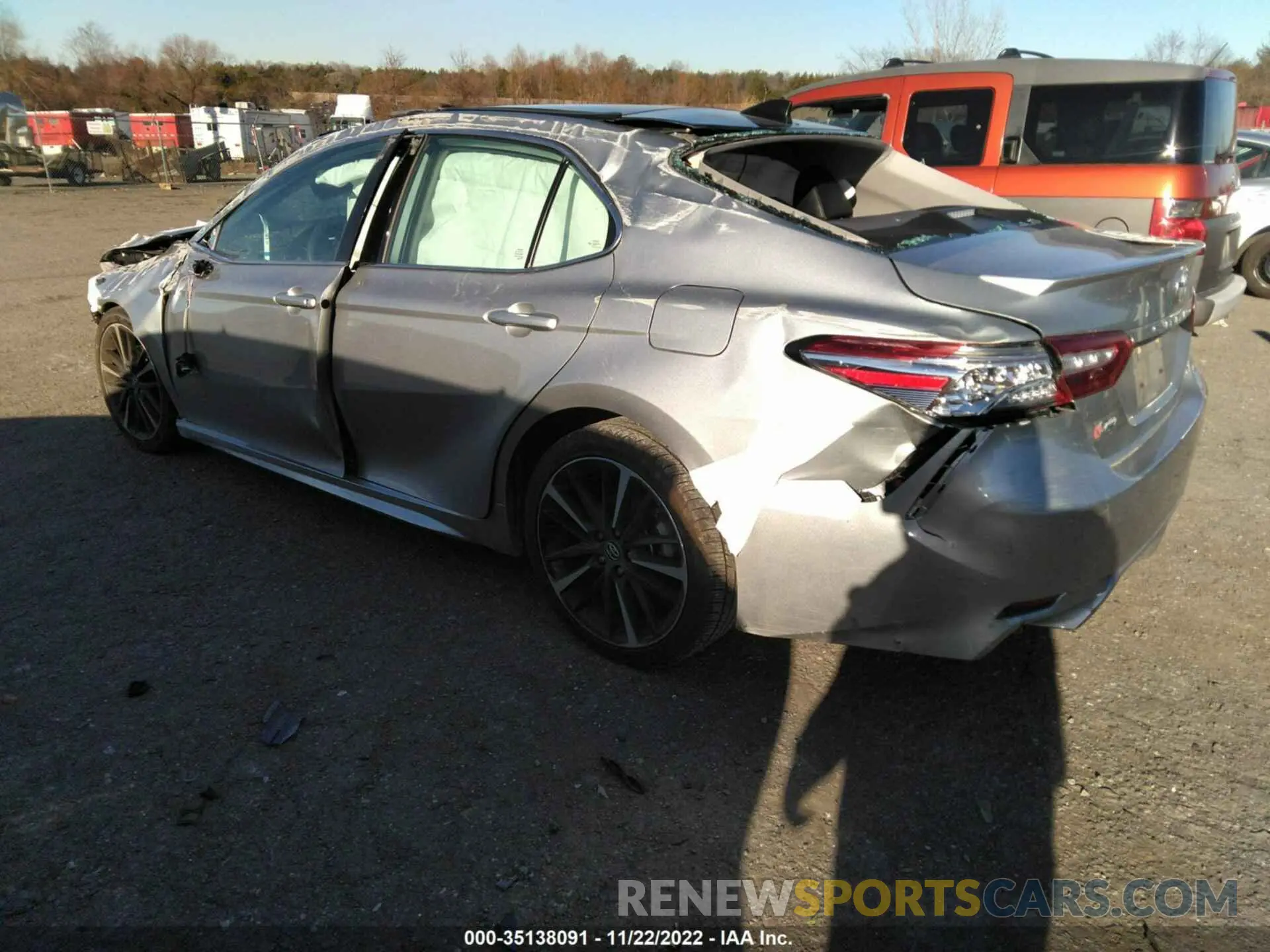 3 Фотография поврежденного автомобиля 4T1K61AK3LU303182 TOYOTA CAMRY 2020