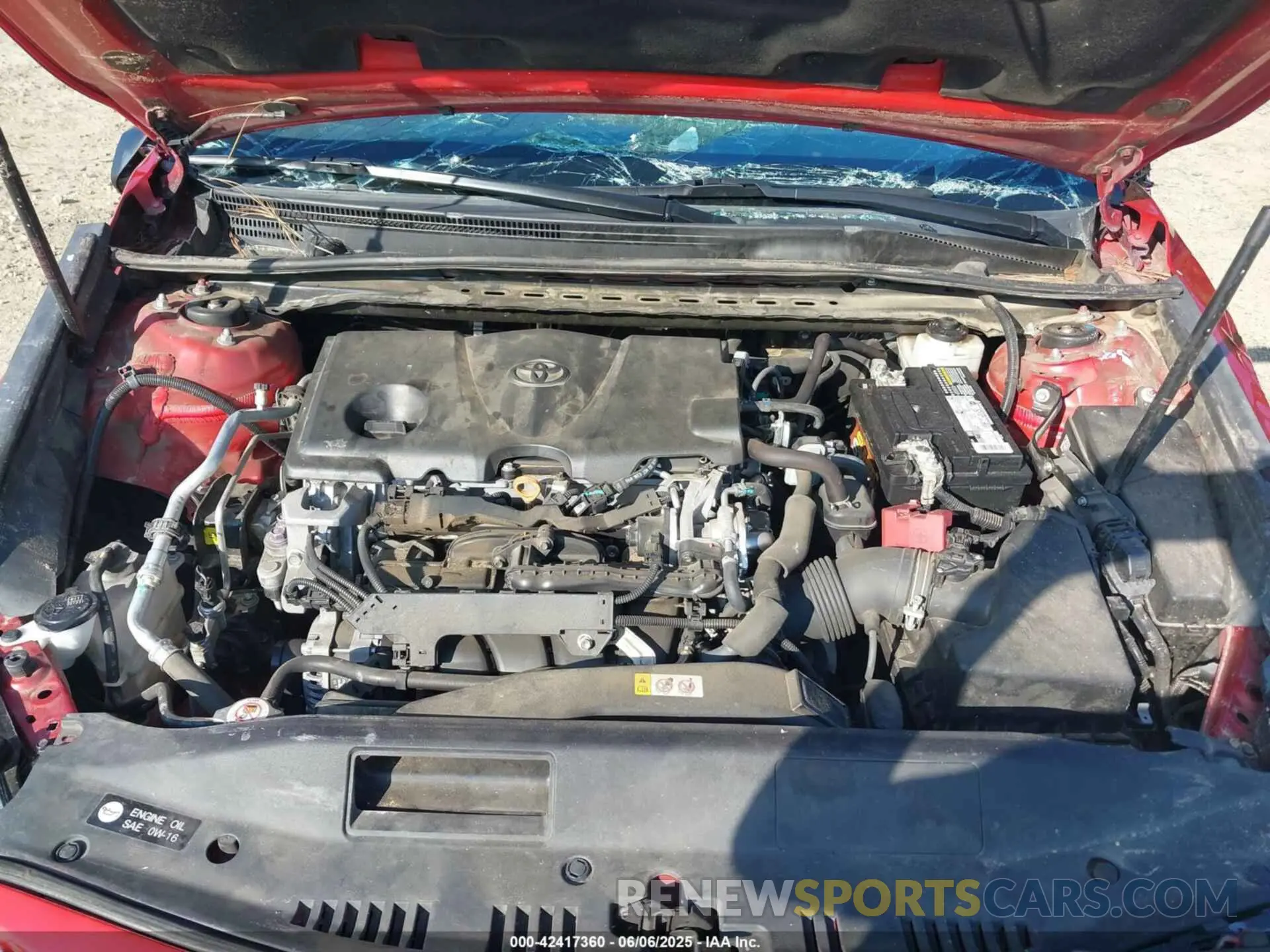 10 Photograph of a damaged car 4T1K61AK3LU320967 TOYOTA CAMRY 2020