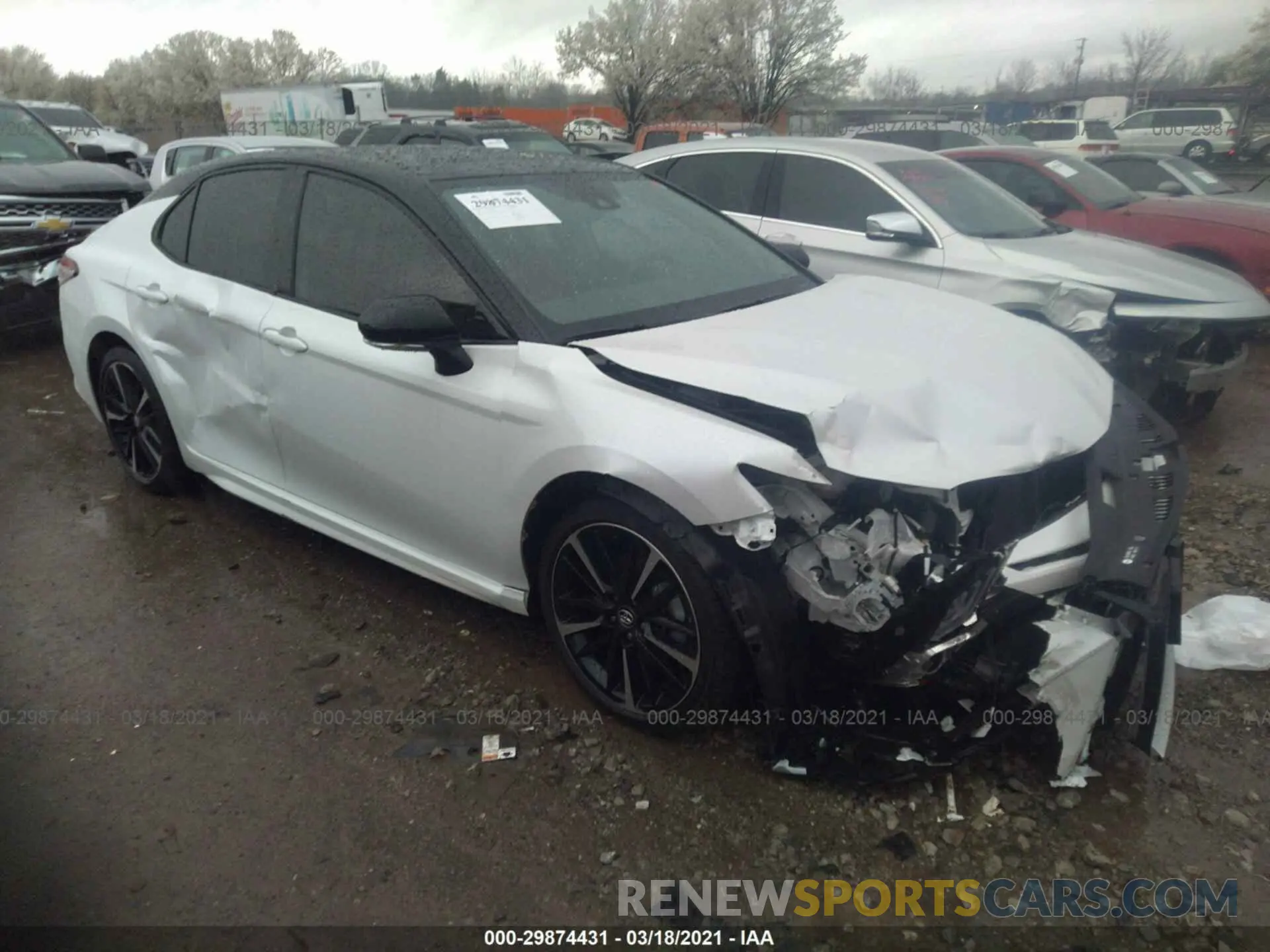 1 Photograph of a damaged car 4T1K61AK3LU335095 TOYOTA CAMRY 2020