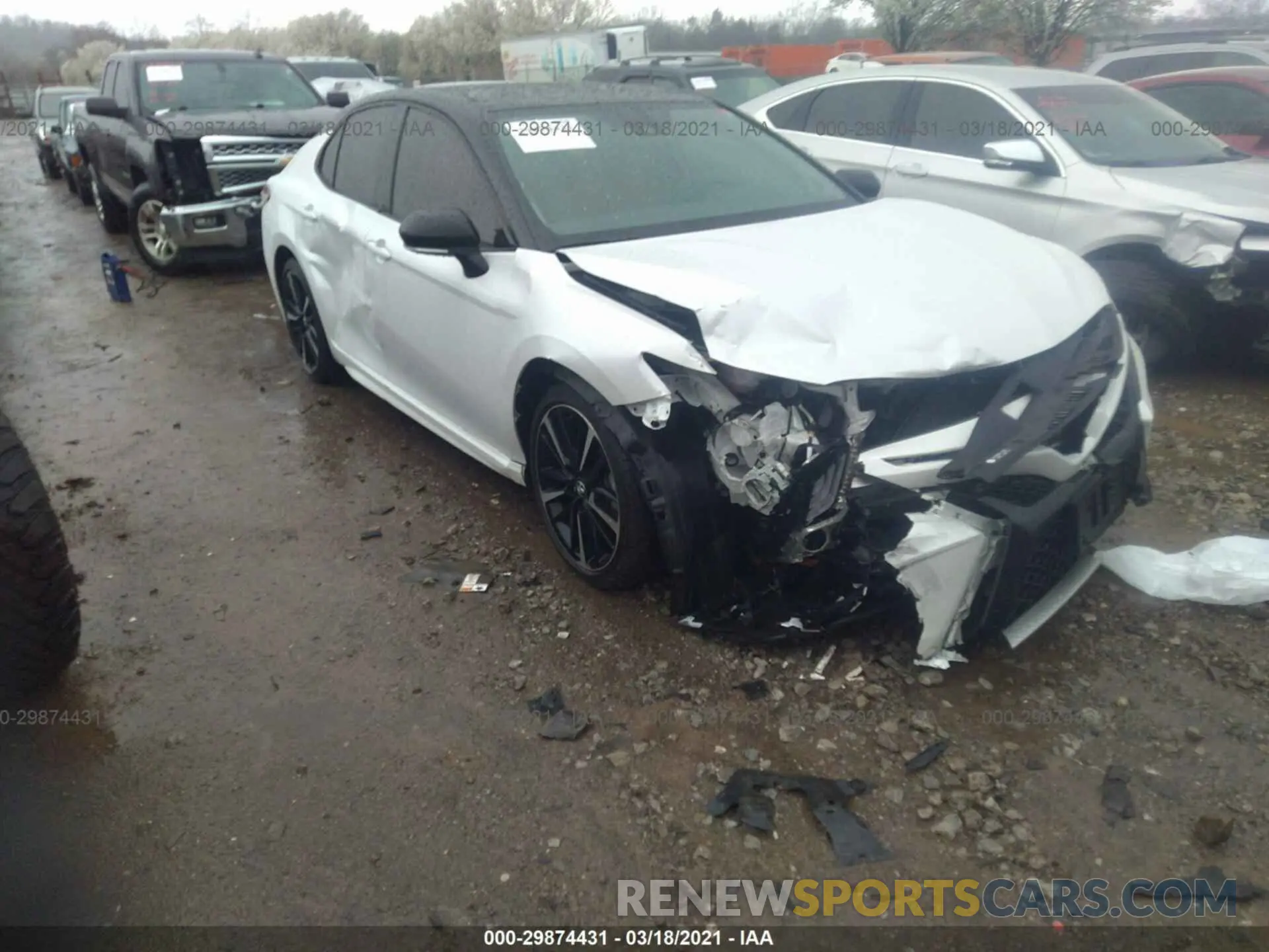 6 Photograph of a damaged car 4T1K61AK3LU335095 TOYOTA CAMRY 2020
