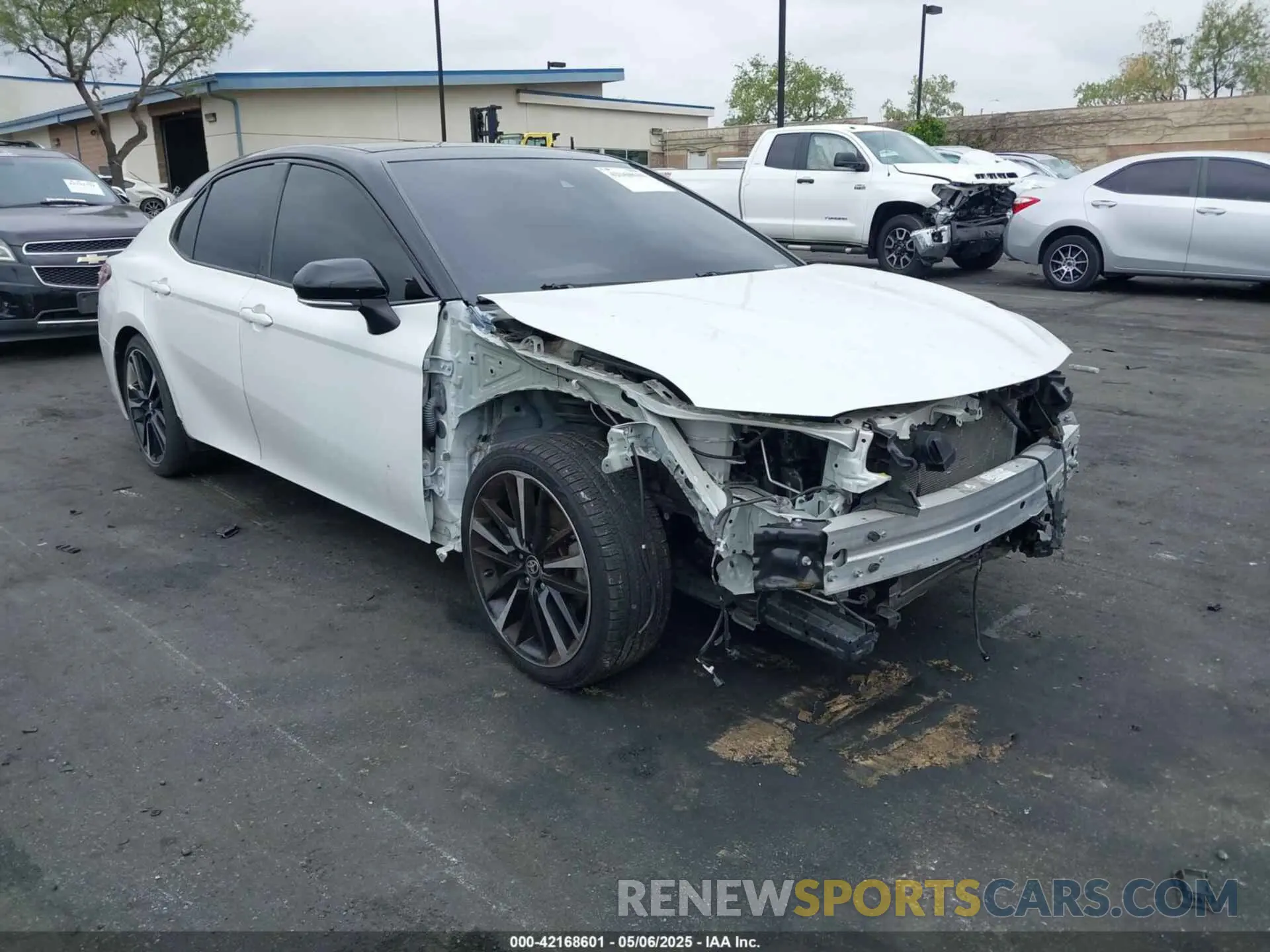 1 Фотография поврежденного автомобиля 4T1K61AK3LU368467 TOYOTA CAMRY 2020