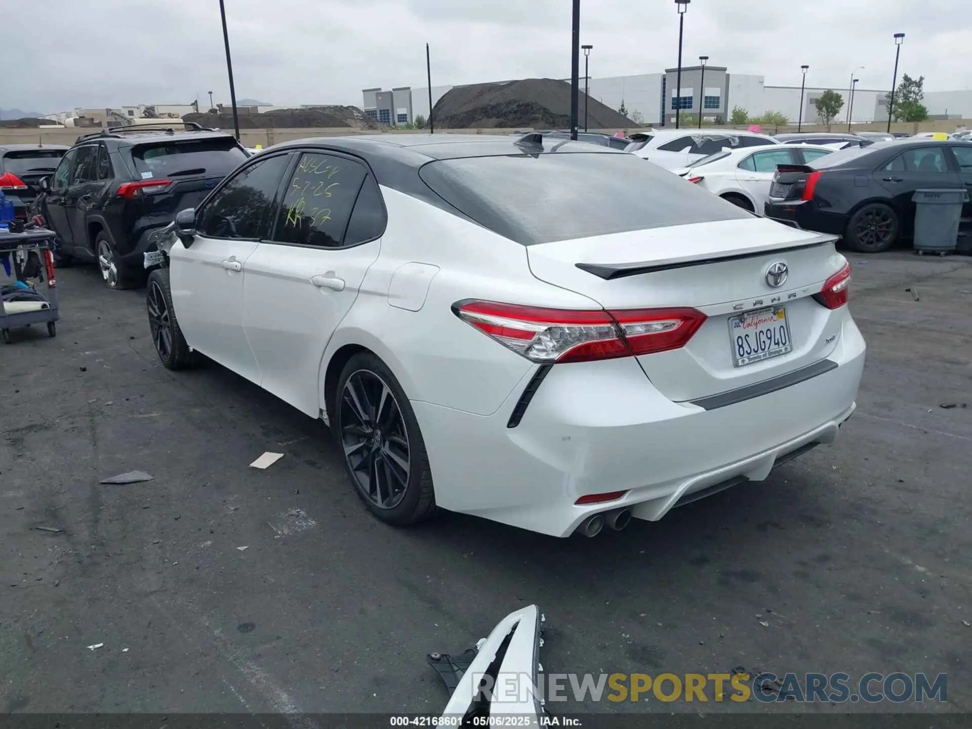 3 Фотография поврежденного автомобиля 4T1K61AK3LU368467 TOYOTA CAMRY 2020
