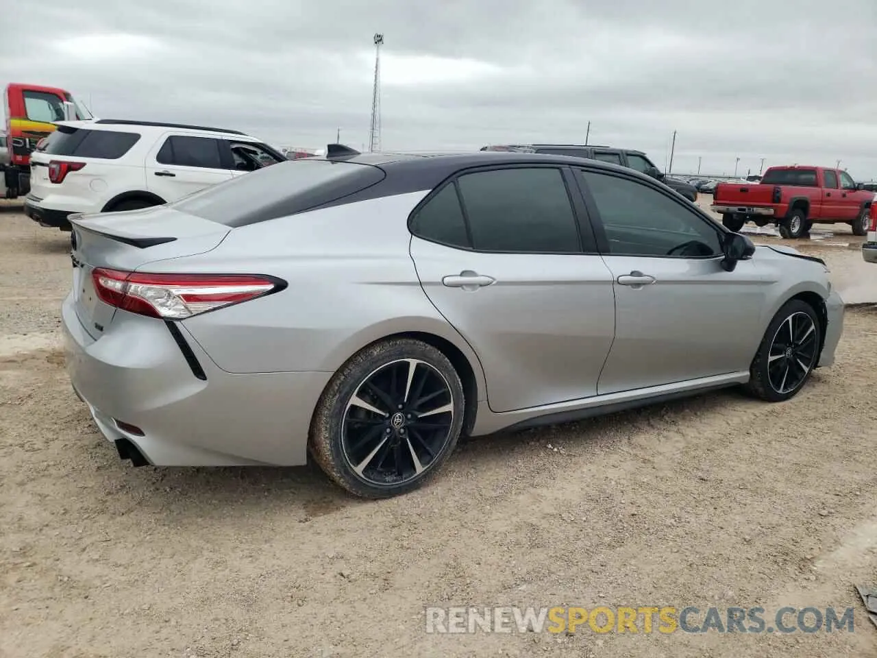 3 Фотография поврежденного автомобиля 4T1K61AK3LU380859 TOYOTA CAMRY 2020