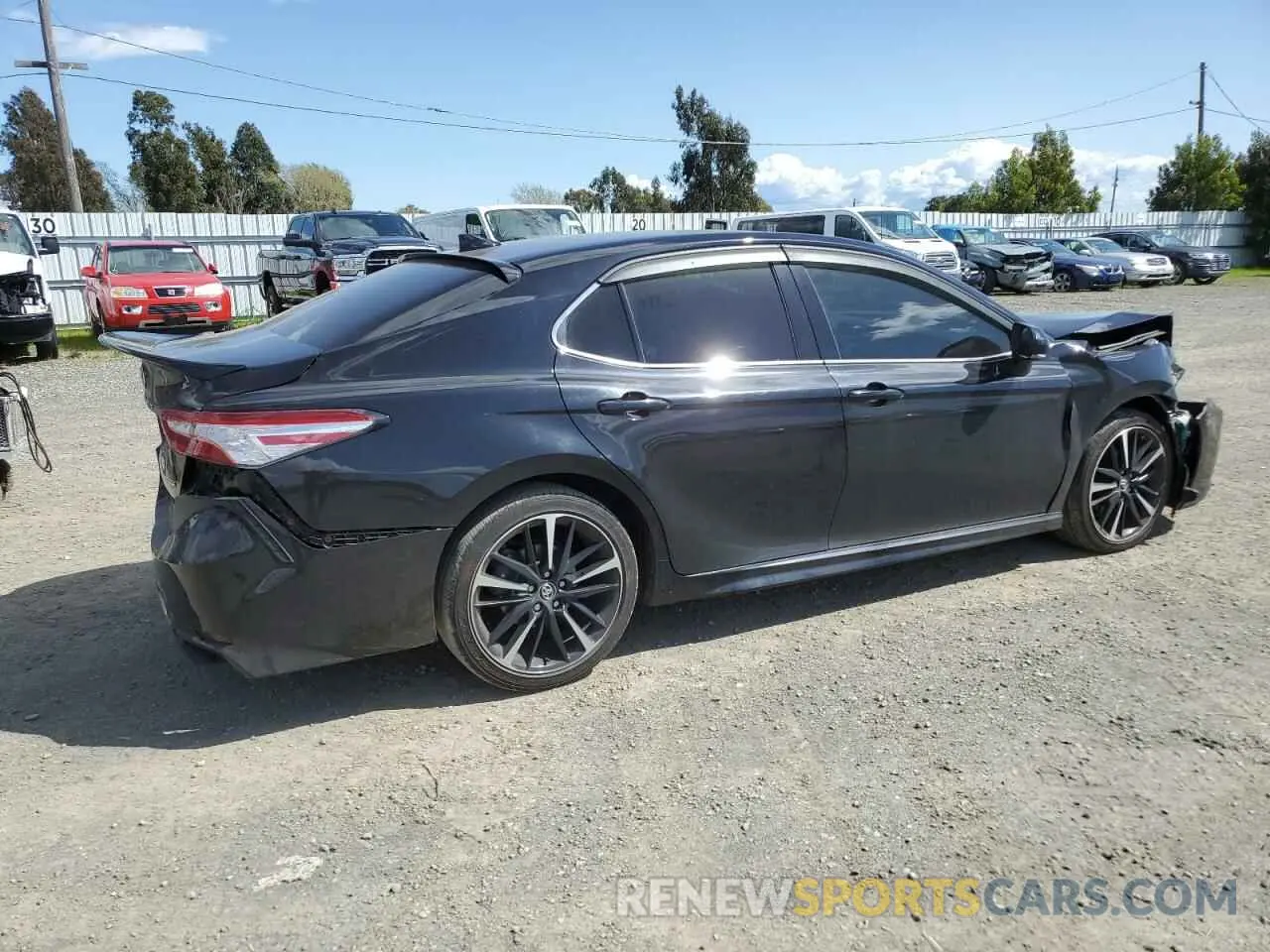 3 Photograph of a damaged car 4T1K61AK3LU888412 TOYOTA CAMRY 2020