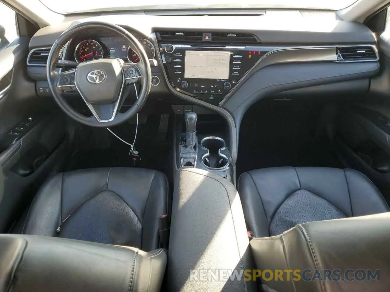 8 Фотография поврежденного автомобиля 4T1K61AK3LU966042 TOYOTA CAMRY 2020