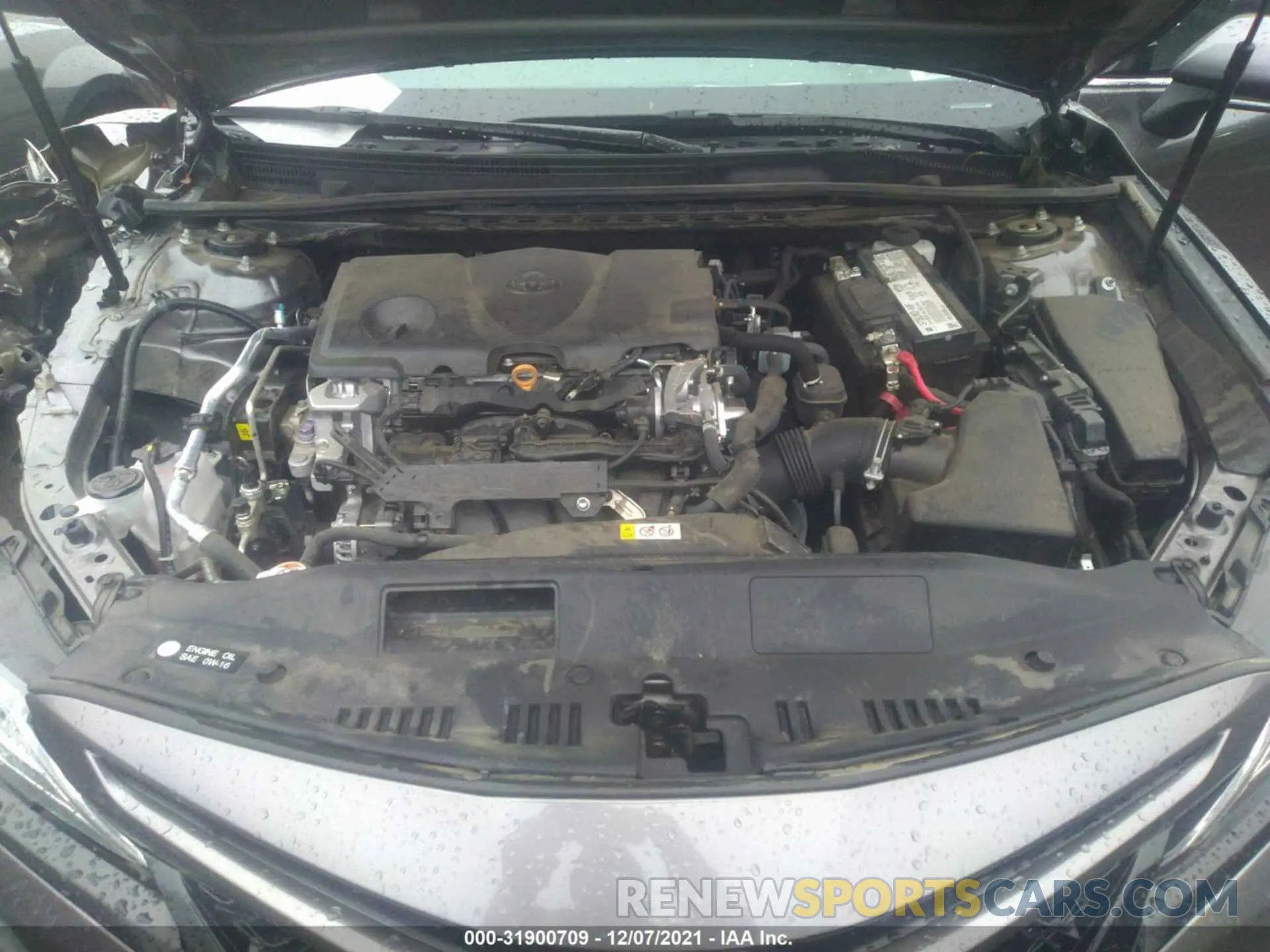 10 Photograph of a damaged car 4T1K61AK3LU984329 TOYOTA CAMRY 2020