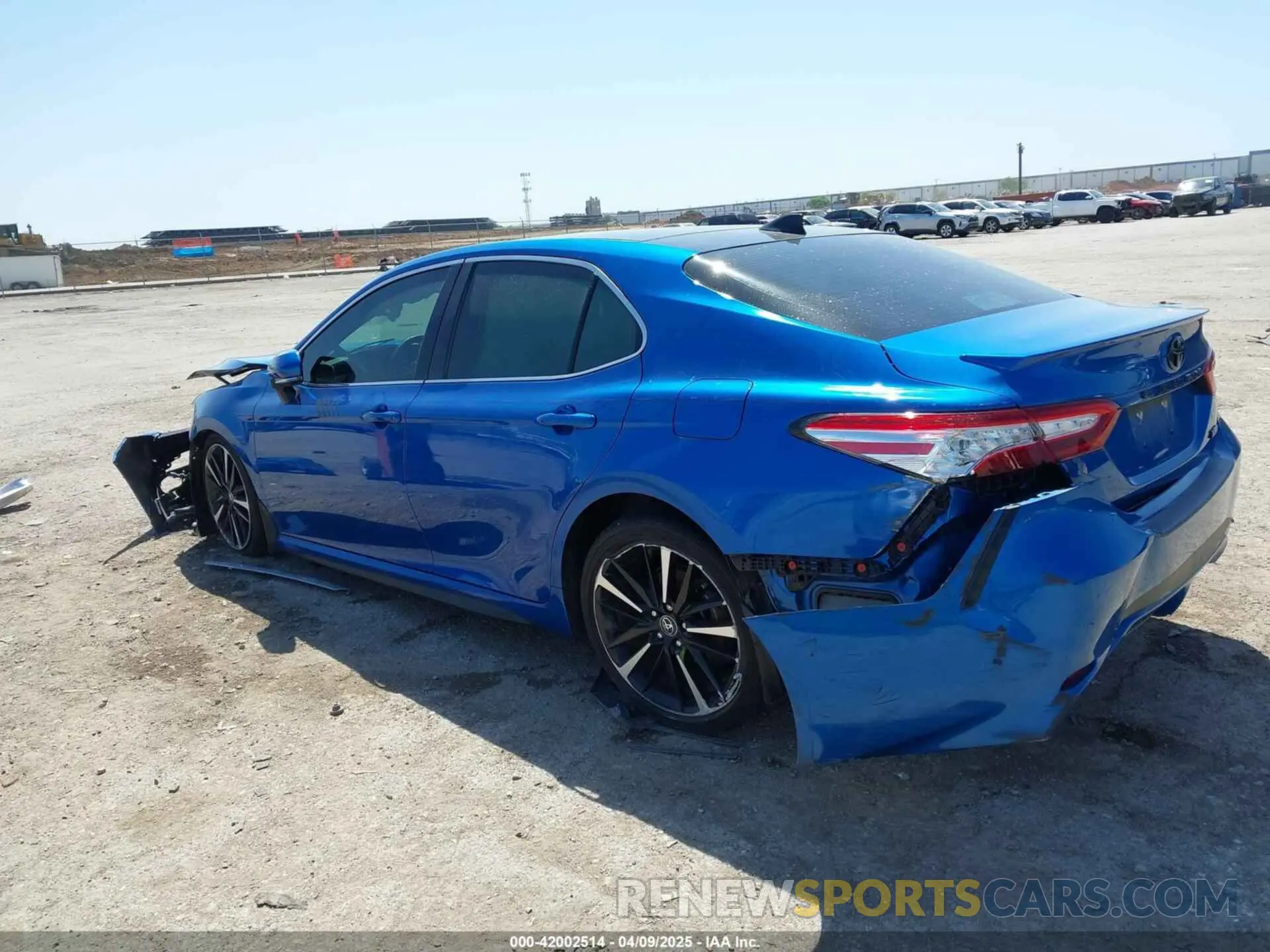 3 Фотография поврежденного автомобиля 4T1K61AK4LU351418 TOYOTA CAMRY 2020
