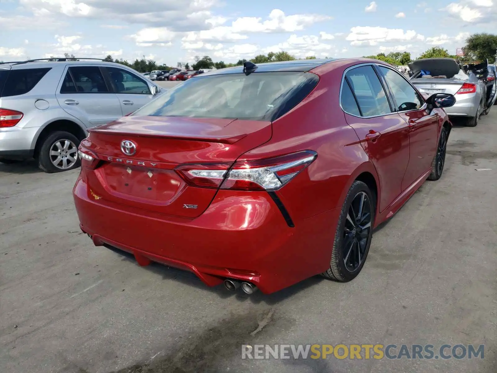 4 Фотография поврежденного автомобиля 4T1K61AK4LU366680 TOYOTA CAMRY 2020