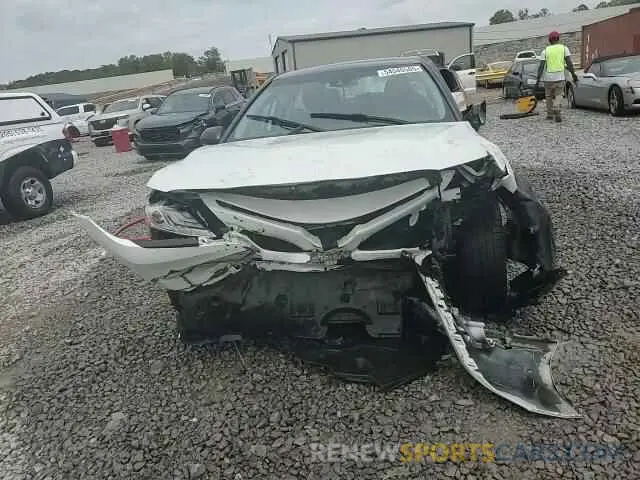 13 Photograph of a damaged car 4T1K61AK4LU382894 TOYOTA CAMRY 2020