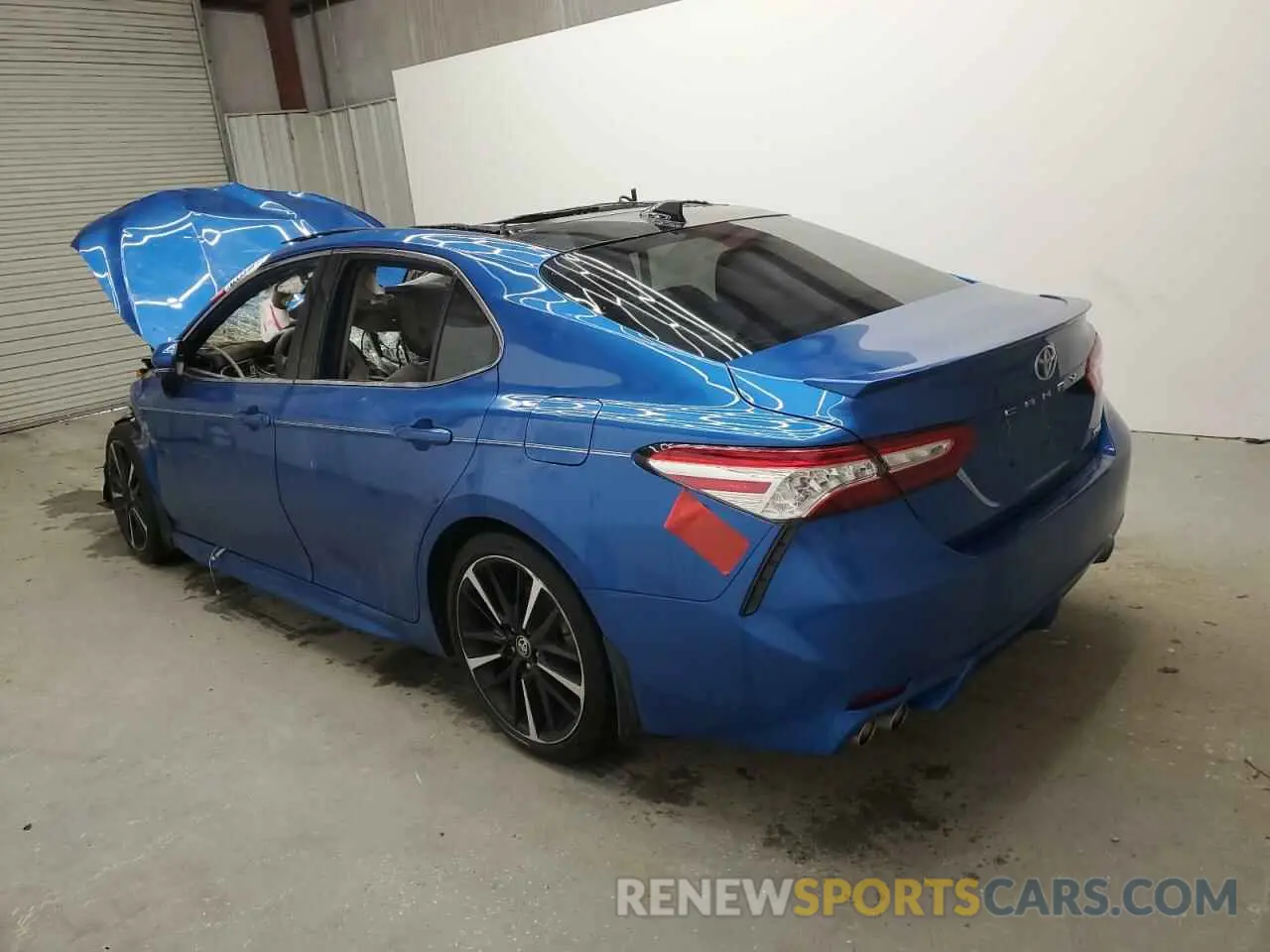 2 Фотография поврежденного автомобиля 4T1K61AK4LU384922 TOYOTA CAMRY 2020