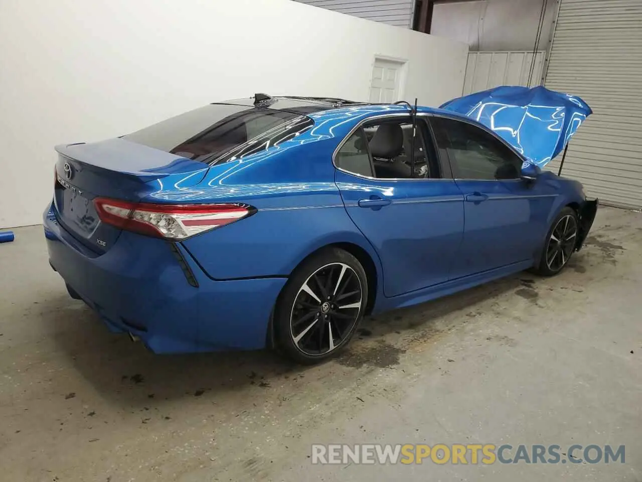 3 Фотография поврежденного автомобиля 4T1K61AK4LU384922 TOYOTA CAMRY 2020