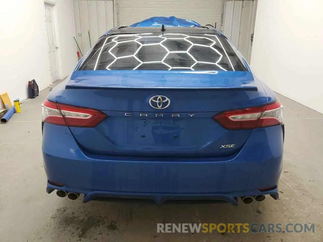 6 Фотография поврежденного автомобиля 4T1K61AK4LU384922 TOYOTA CAMRY 2020