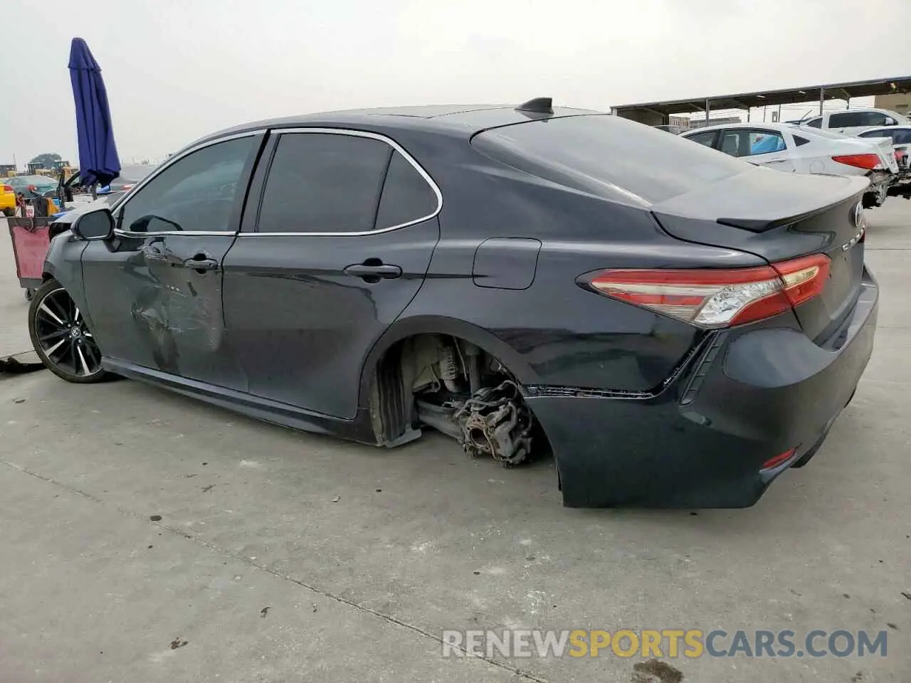 2 Photograph of a damaged car 4T1K61AK4LU873580 TOYOTA CAMRY 2020