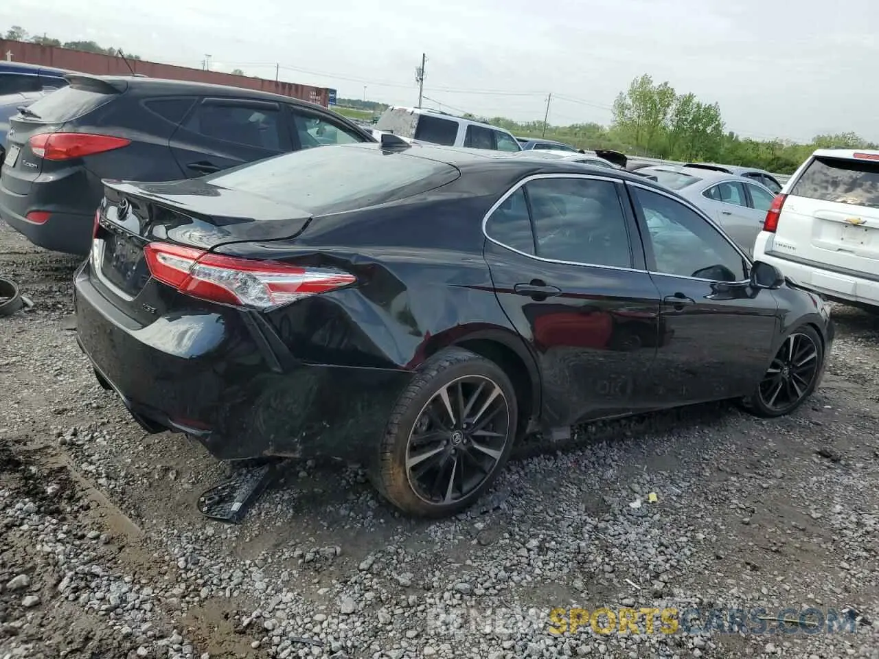 3 Photograph of a damaged car 4T1K61AK4LU936239 TOYOTA CAMRY 2020