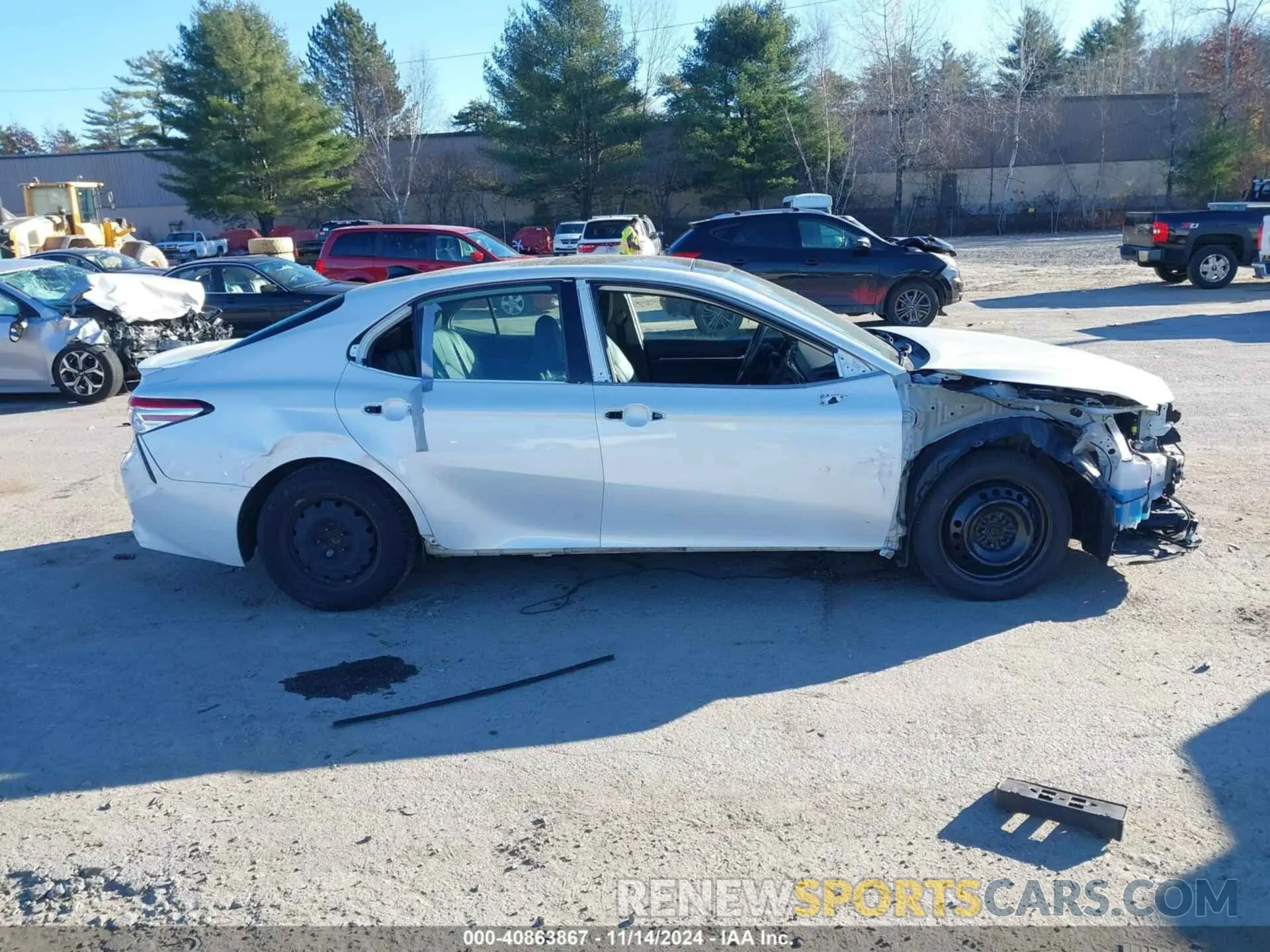 12 Photograph of a damaged car 4T1K61AK4LU978555 TOYOTA CAMRY 2020