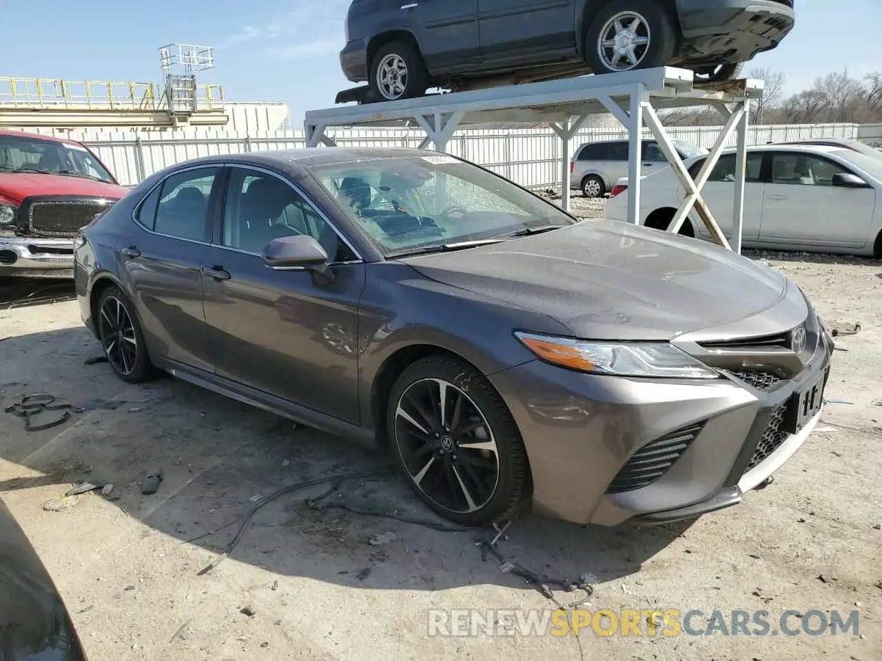 4 Photograph of a damaged car 4T1K61AK5LU312515 TOYOTA CAMRY 2020