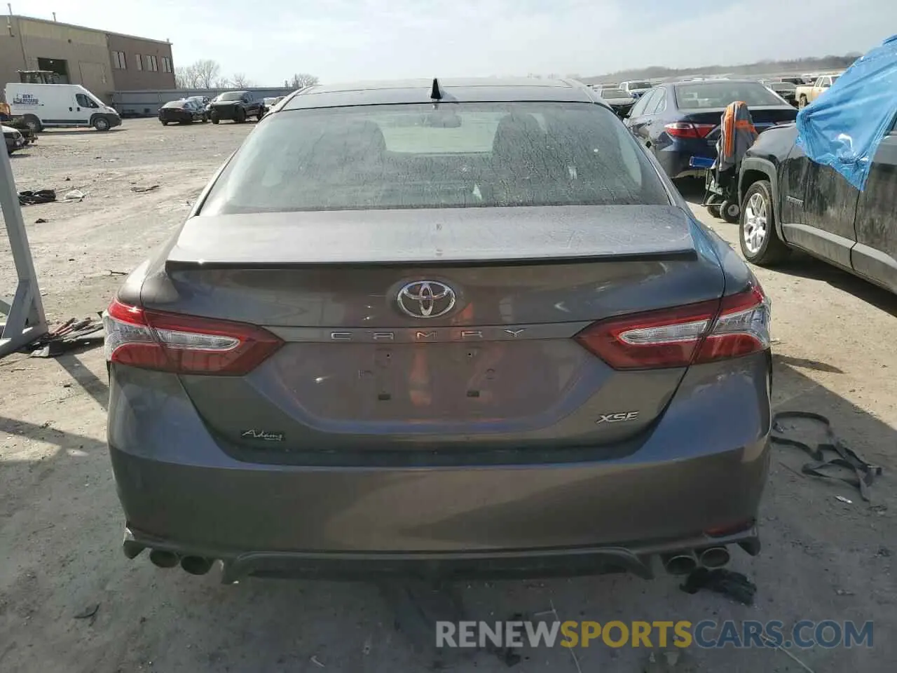 6 Photograph of a damaged car 4T1K61AK5LU312515 TOYOTA CAMRY 2020