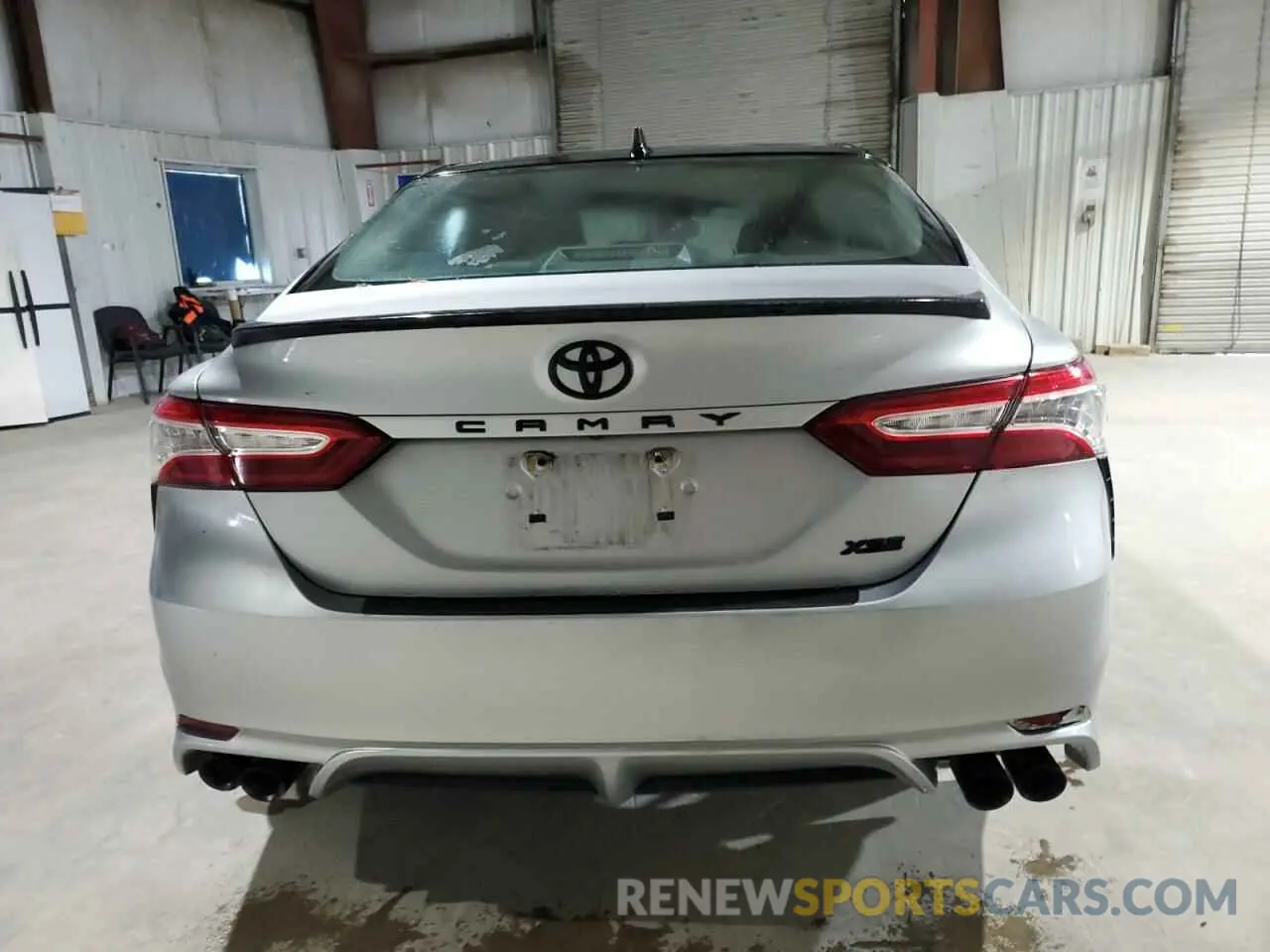 6 Photograph of a damaged car 4T1K61AK5LU379325 TOYOTA CAMRY 2020