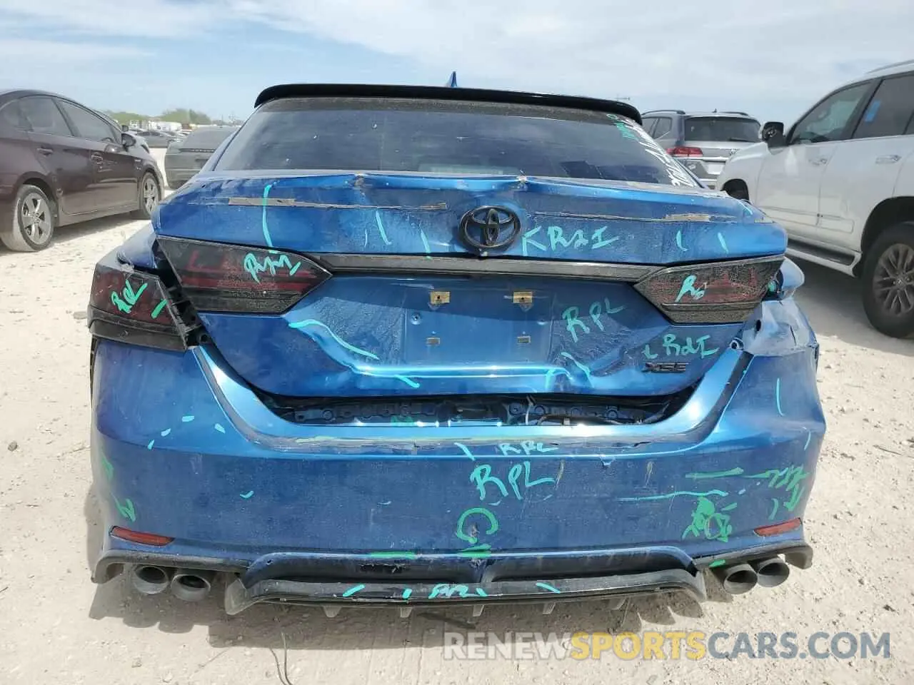 6 Photograph of a damaged car 4T1K61AK5LU397954 TOYOTA CAMRY 2020