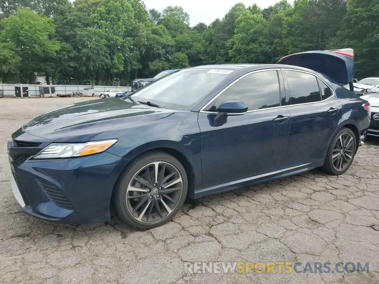 1 Photograph of a damaged car 4T1K61AK5LU506736 TOYOTA CAMRY 2020