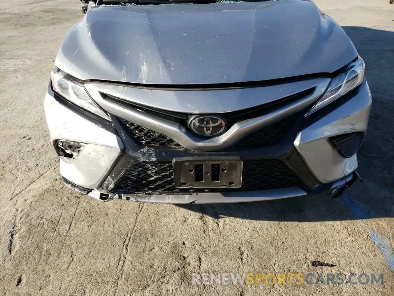 9 Photograph of a damaged car 4T1K61AK5LU931034 TOYOTA CAMRY 2020