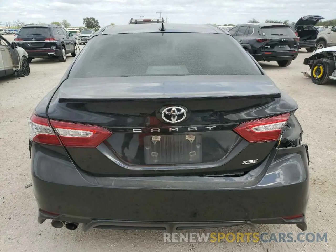 6 Photograph of a damaged car 4T1K61AK5LU952630 TOYOTA CAMRY 2020
