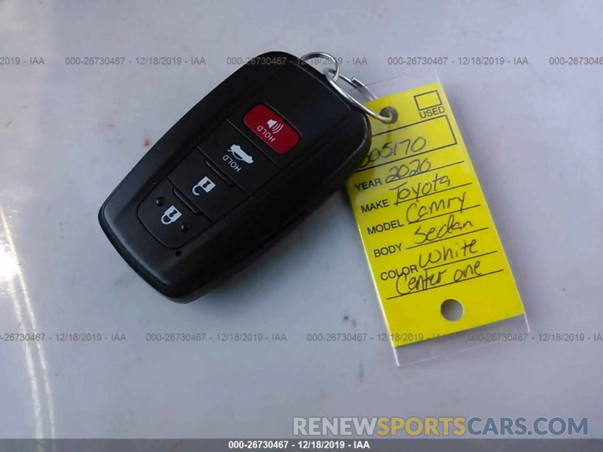 11 Photograph of a damaged car 4T1K61AK6LU305170 TOYOTA CAMRY 2020