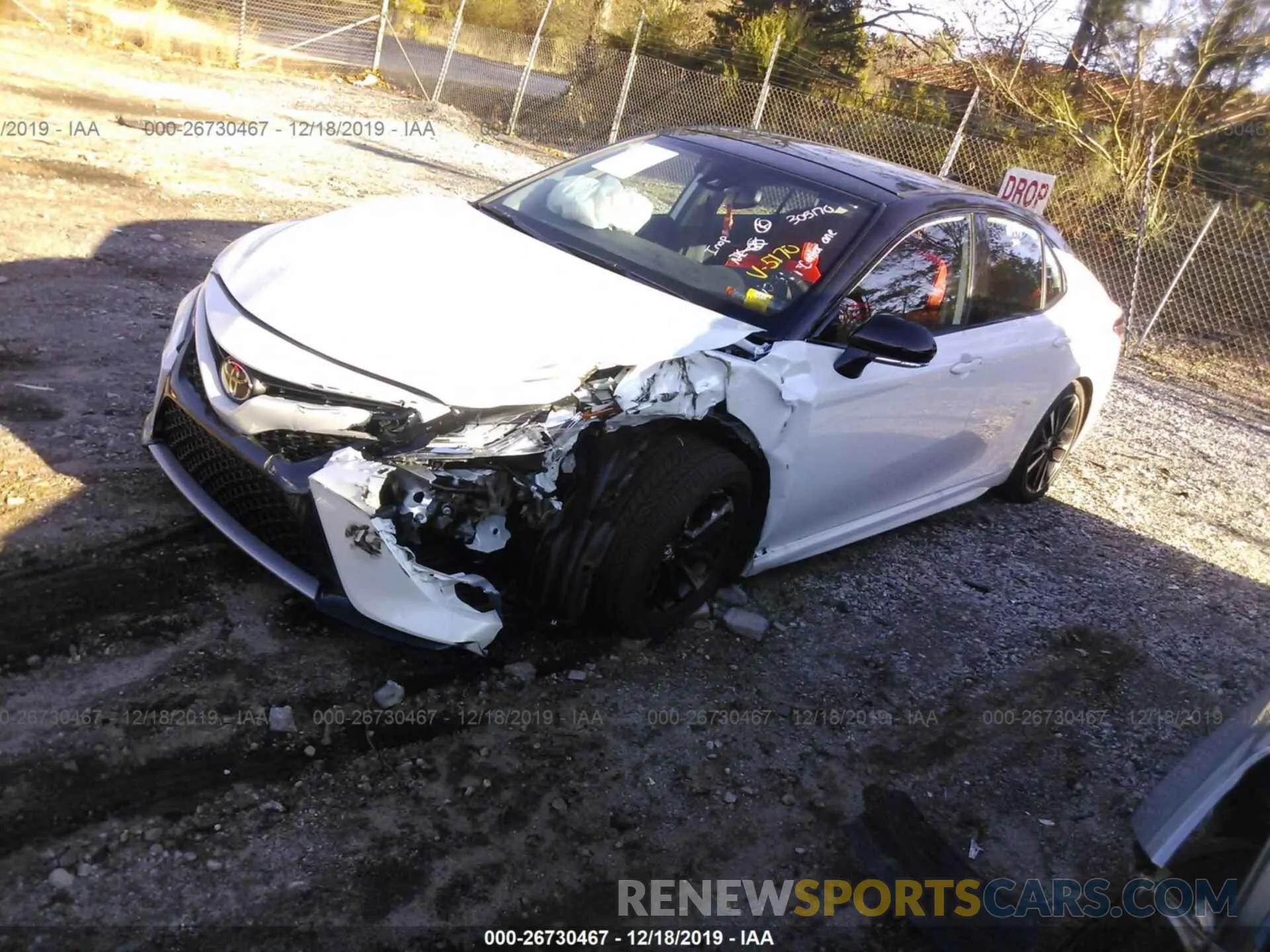 2 Photograph of a damaged car 4T1K61AK6LU305170 TOYOTA CAMRY 2020