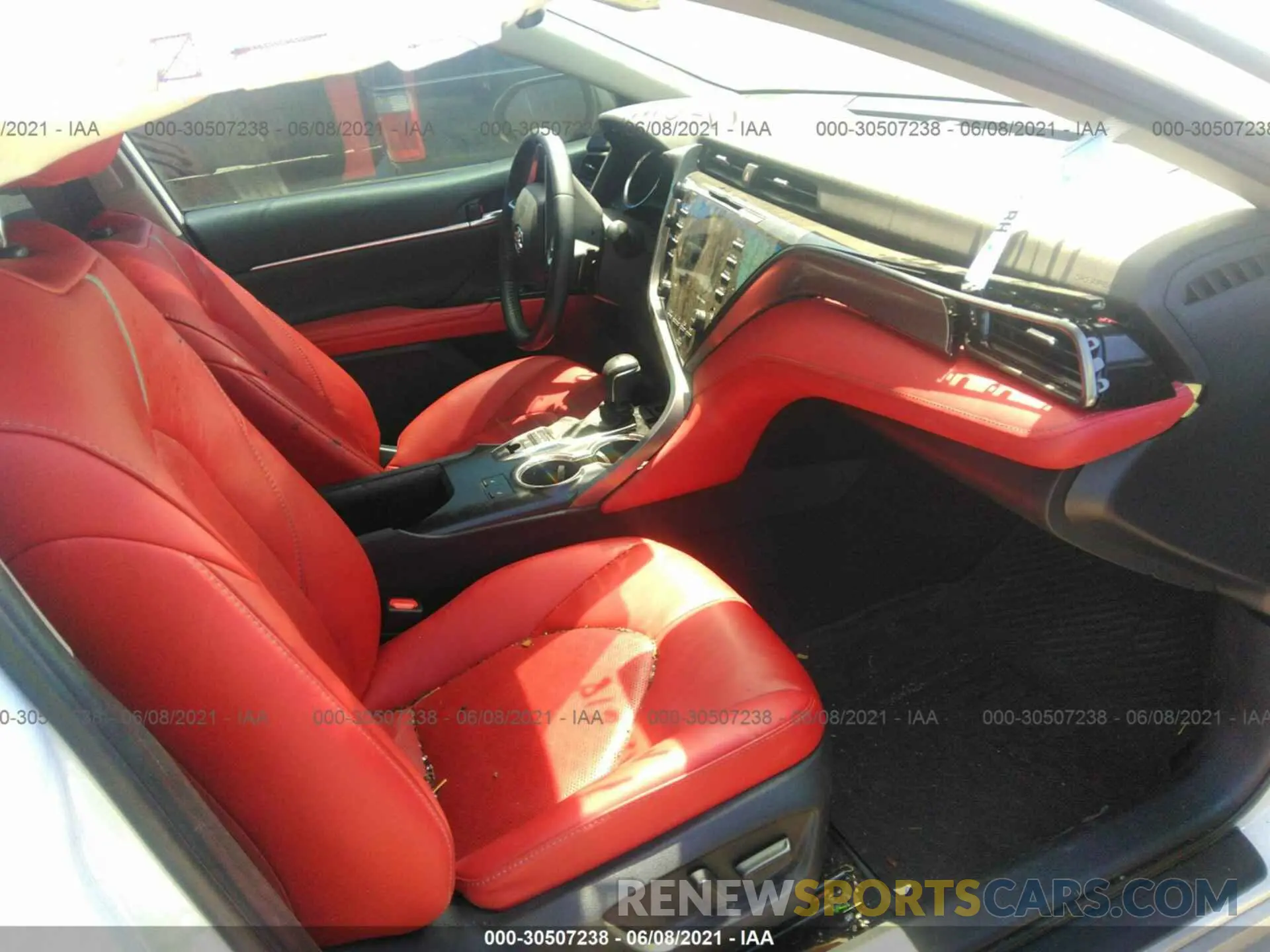 5 Фотография поврежденного автомобиля 4T1K61AK6LU349721 TOYOTA CAMRY 2020