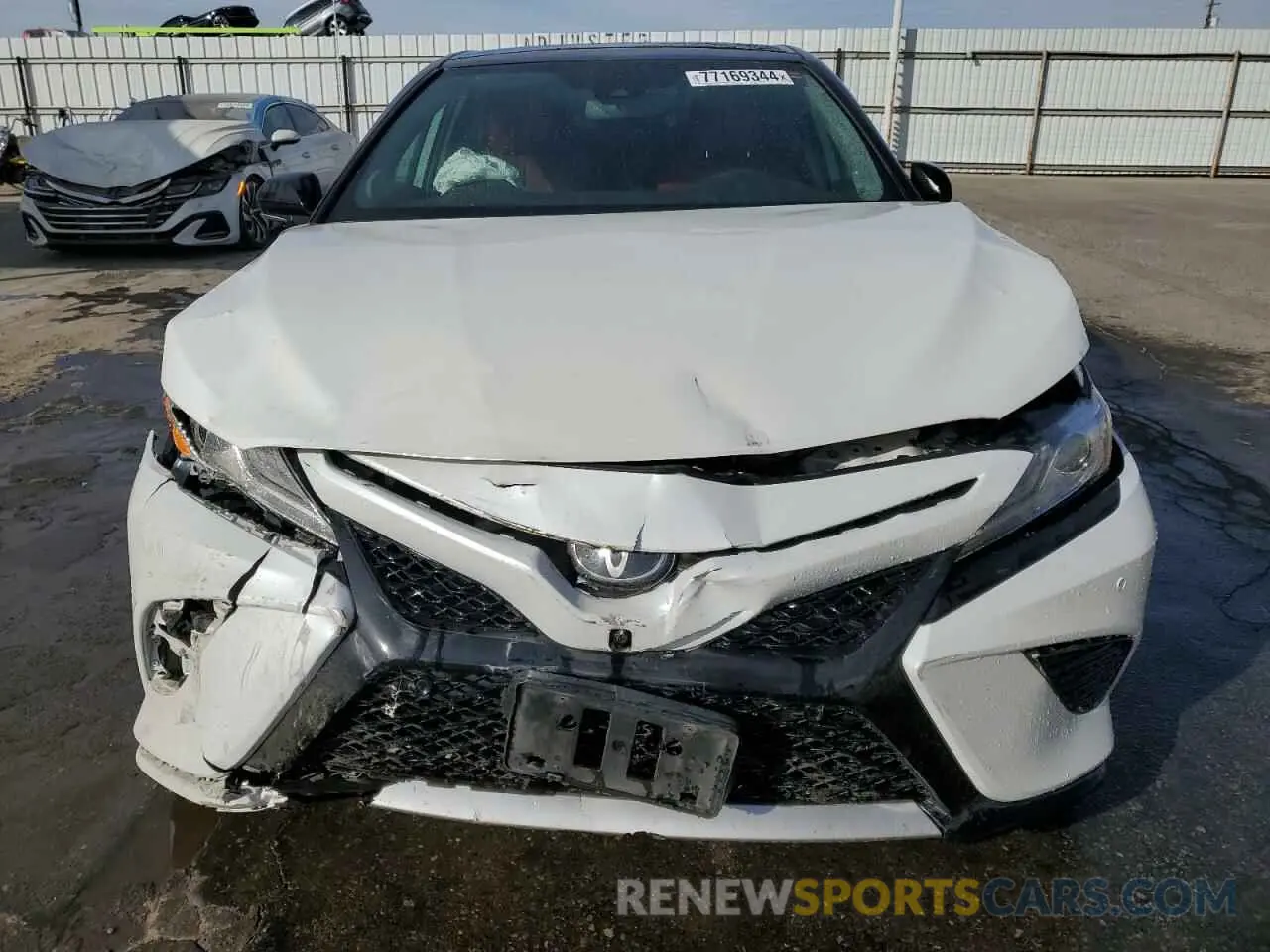 5 Photograph of a damaged car 4T1K61AK6LU373243 TOYOTA CAMRY 2020