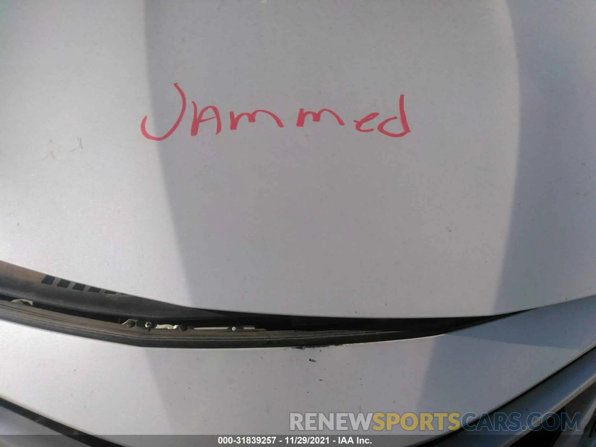 10 Photograph of a damaged car 4T1K61AK7LU317571 TOYOTA CAMRY 2020