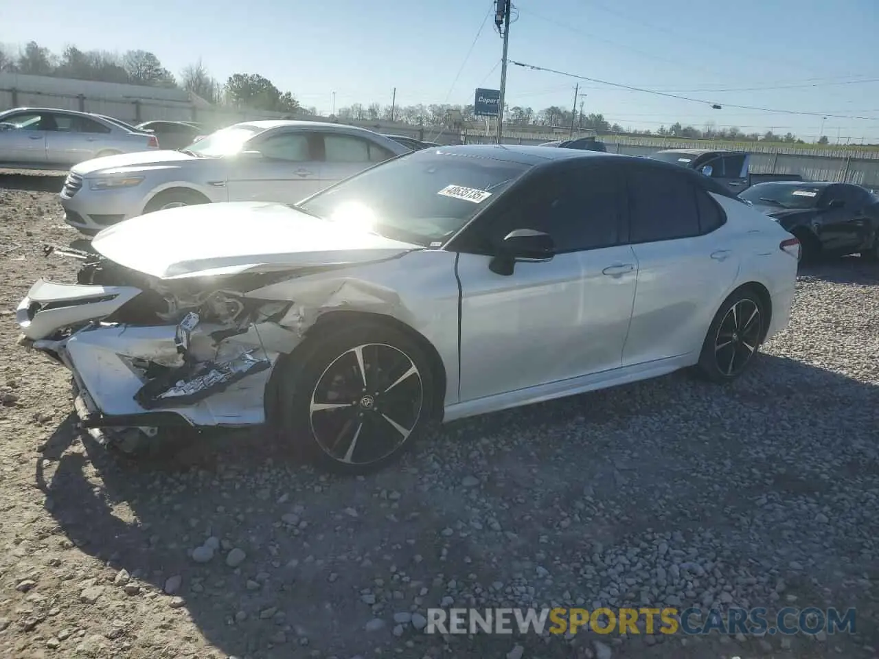 1 Photograph of a damaged car 4T1K61AK8LU372739 TOYOTA CAMRY 2020