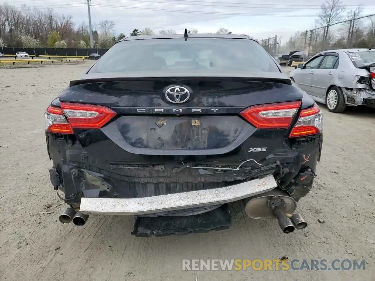 6 Photograph of a damaged car 4T1K61AK8LU502938 TOYOTA CAMRY 2020