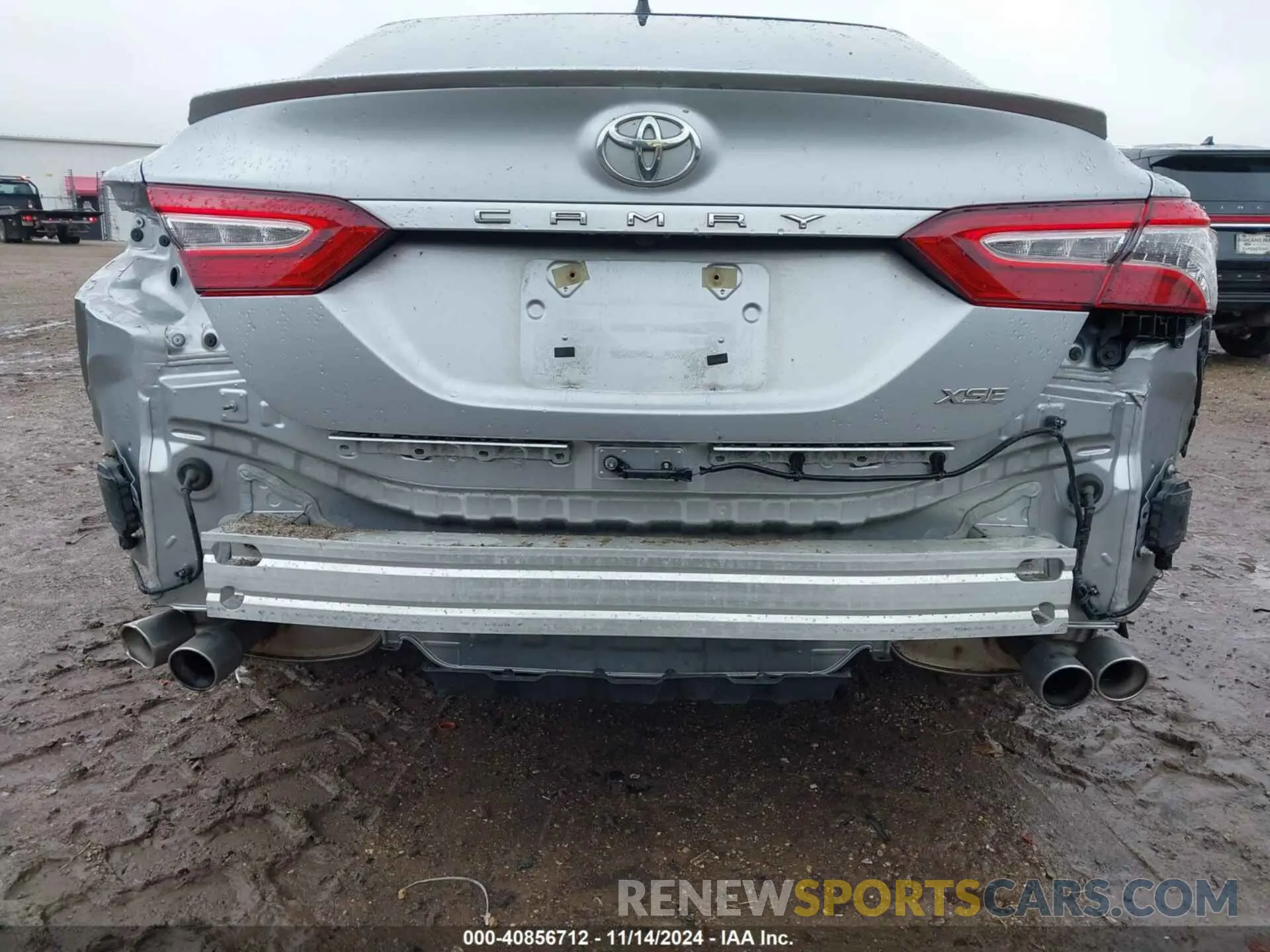 6 Photograph of a damaged car 4T1K61AK8LU918679 TOYOTA CAMRY 2020