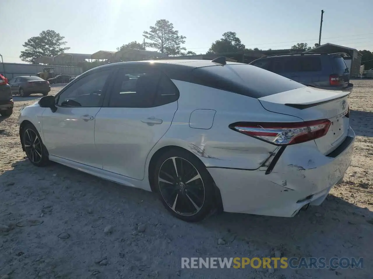 2 Photograph of a damaged car 4T1K61AK9LU363838 TOYOTA CAMRY 2020