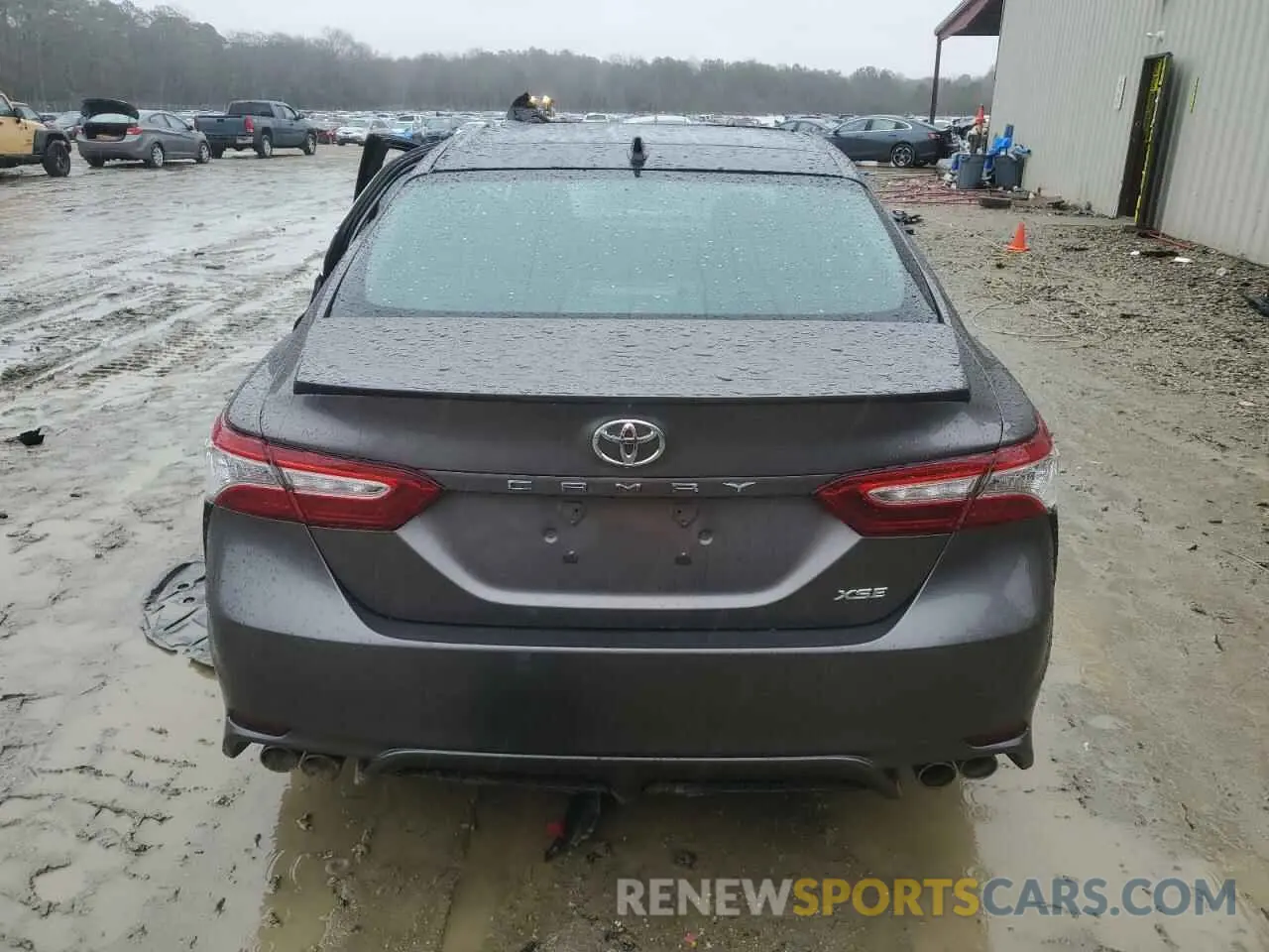 6 Photograph of a damaged car 4T1K61AK9LU400936 TOYOTA CAMRY 2020