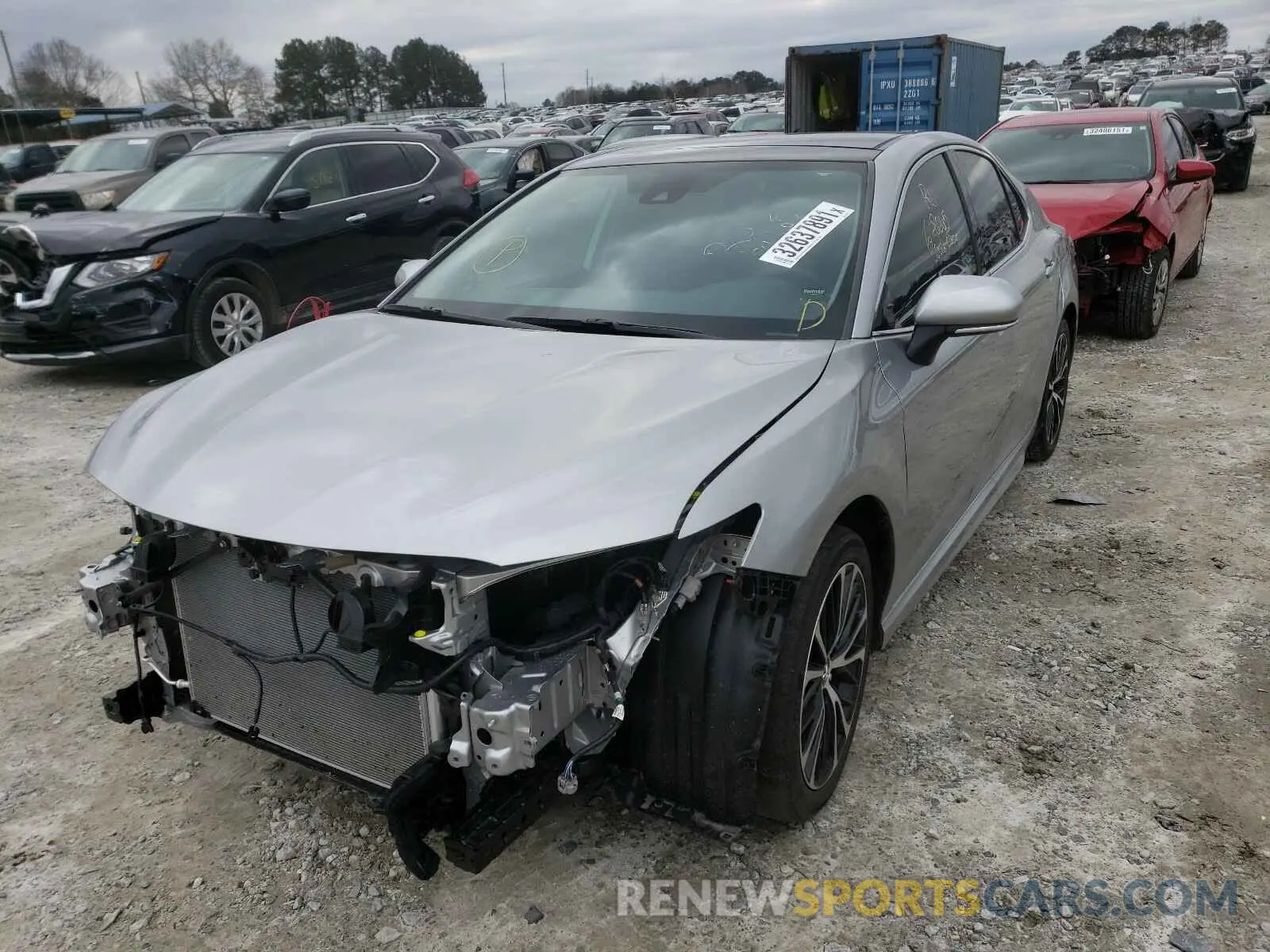 2 Photograph of a damaged car 4T1K61AK9LU978065 TOYOTA CAMRY 2020