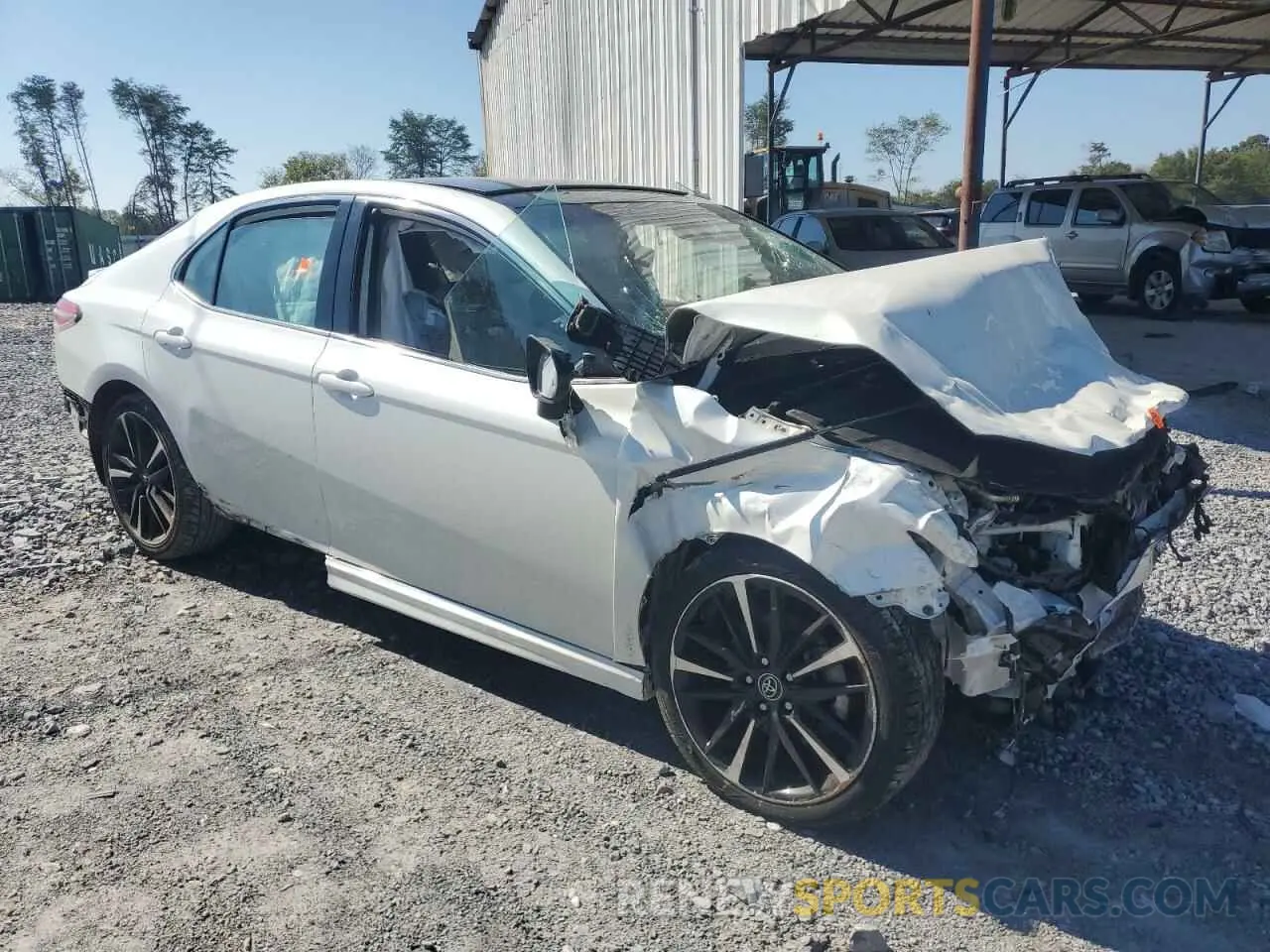 4 Photograph of a damaged car 4T1K61AKXLU873650 TOYOTA CAMRY 2020