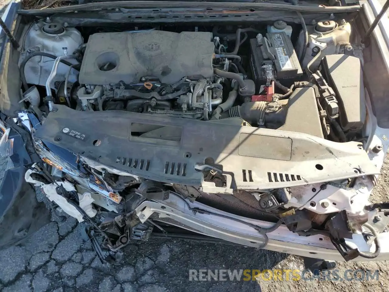 12 Photograph of a damaged car 4T1K61AKXLU910924 TOYOTA CAMRY 2020