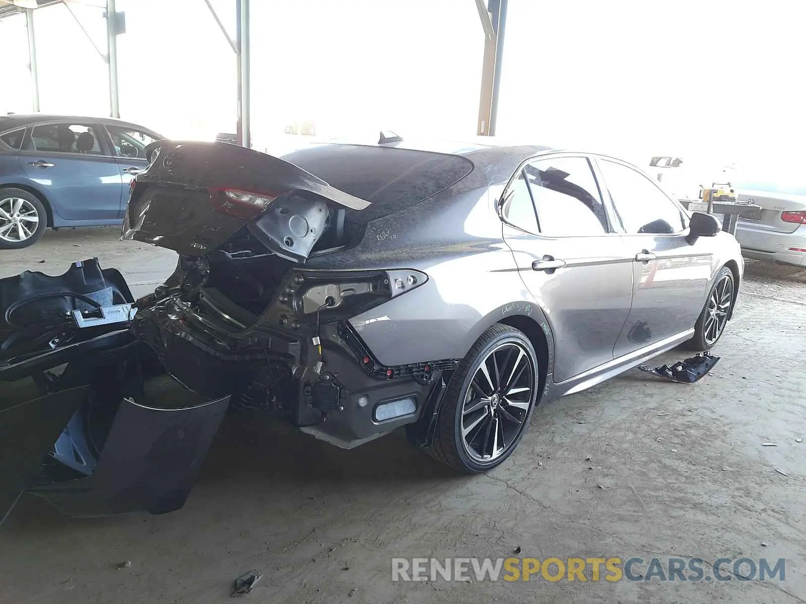 4 Фотография поврежденного автомобиля 4T1K61BK8LU003796 TOYOTA CAMRY 2020