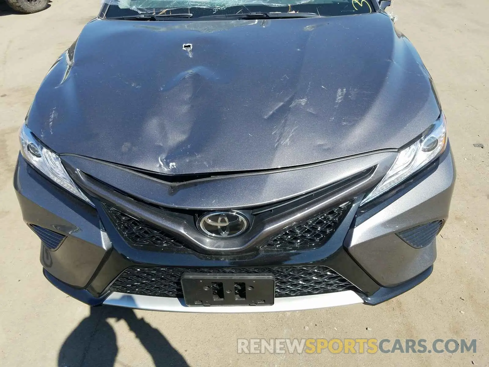 7 Photograph of a damaged car 4T1K61BK8LU017939 TOYOTA CAMRY 2020